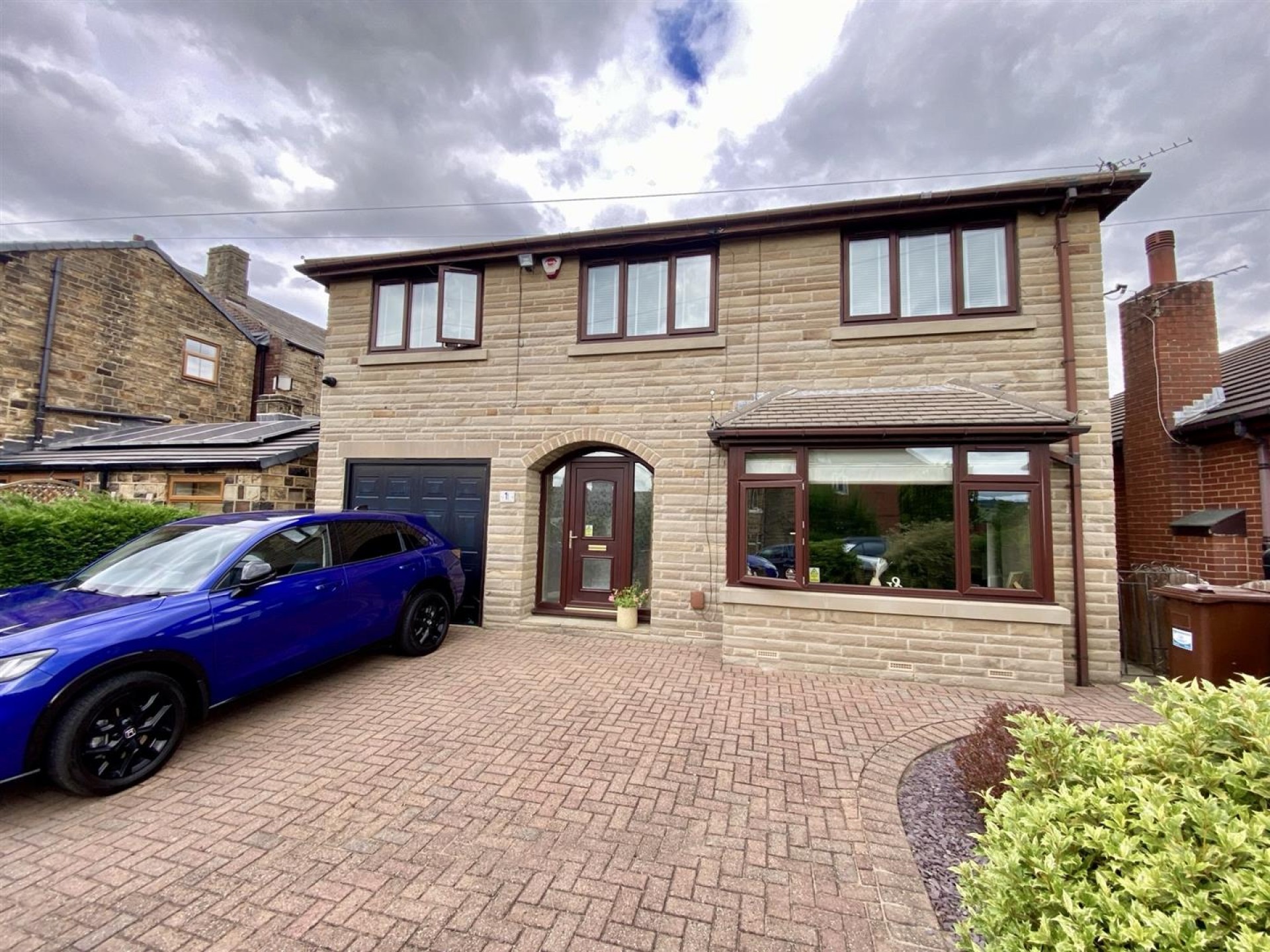 Images for Meadowbank Crescent, Mirfield