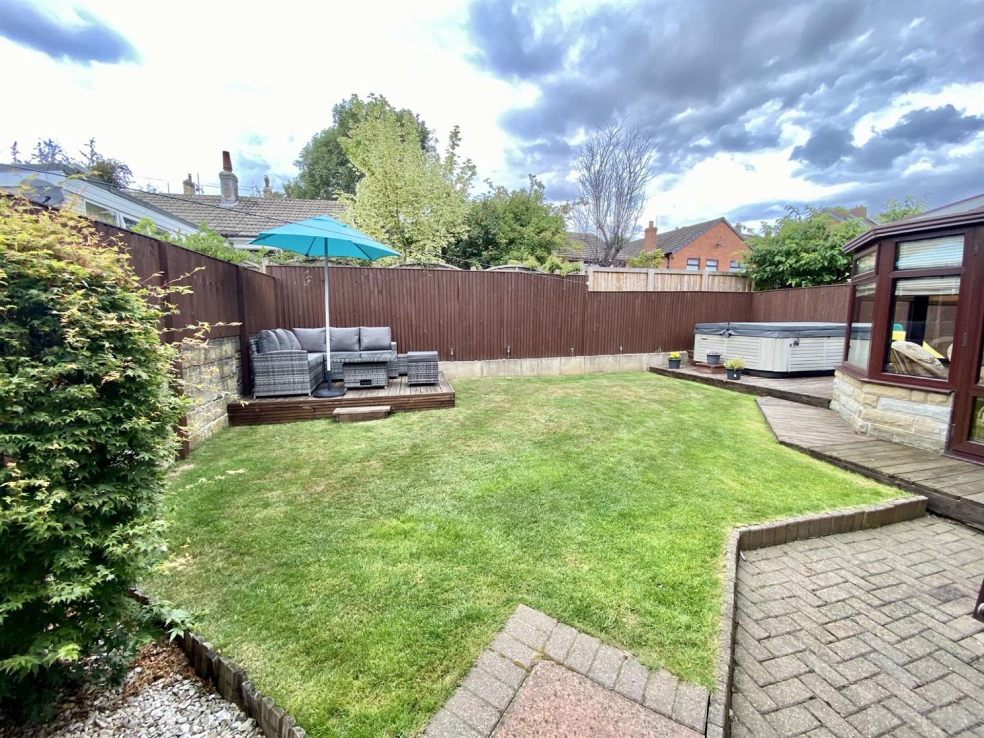 Images for Meadowbank Crescent, Mirfield