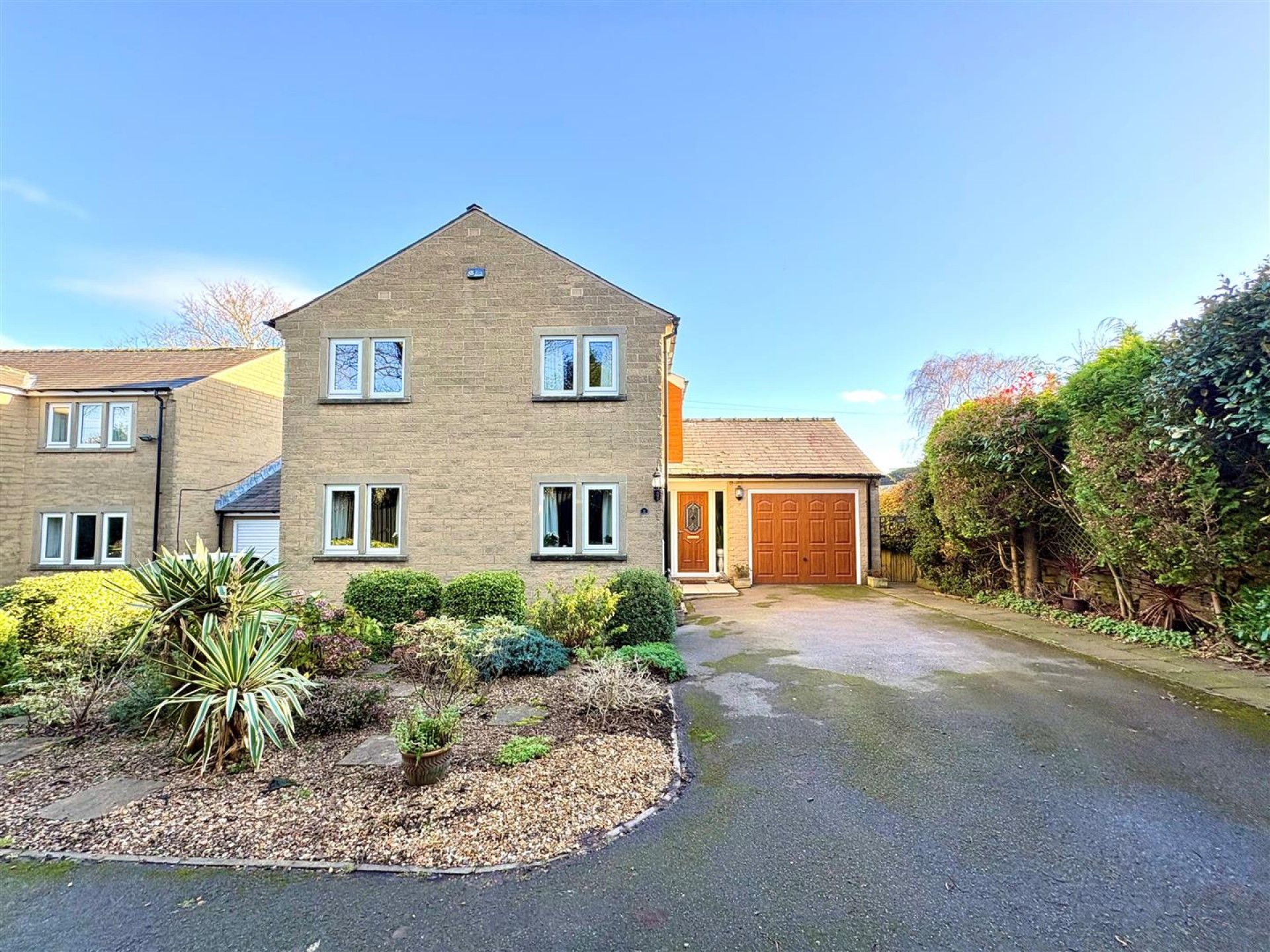 Images for Highbury Court, Lower Edge Road, Brighouse