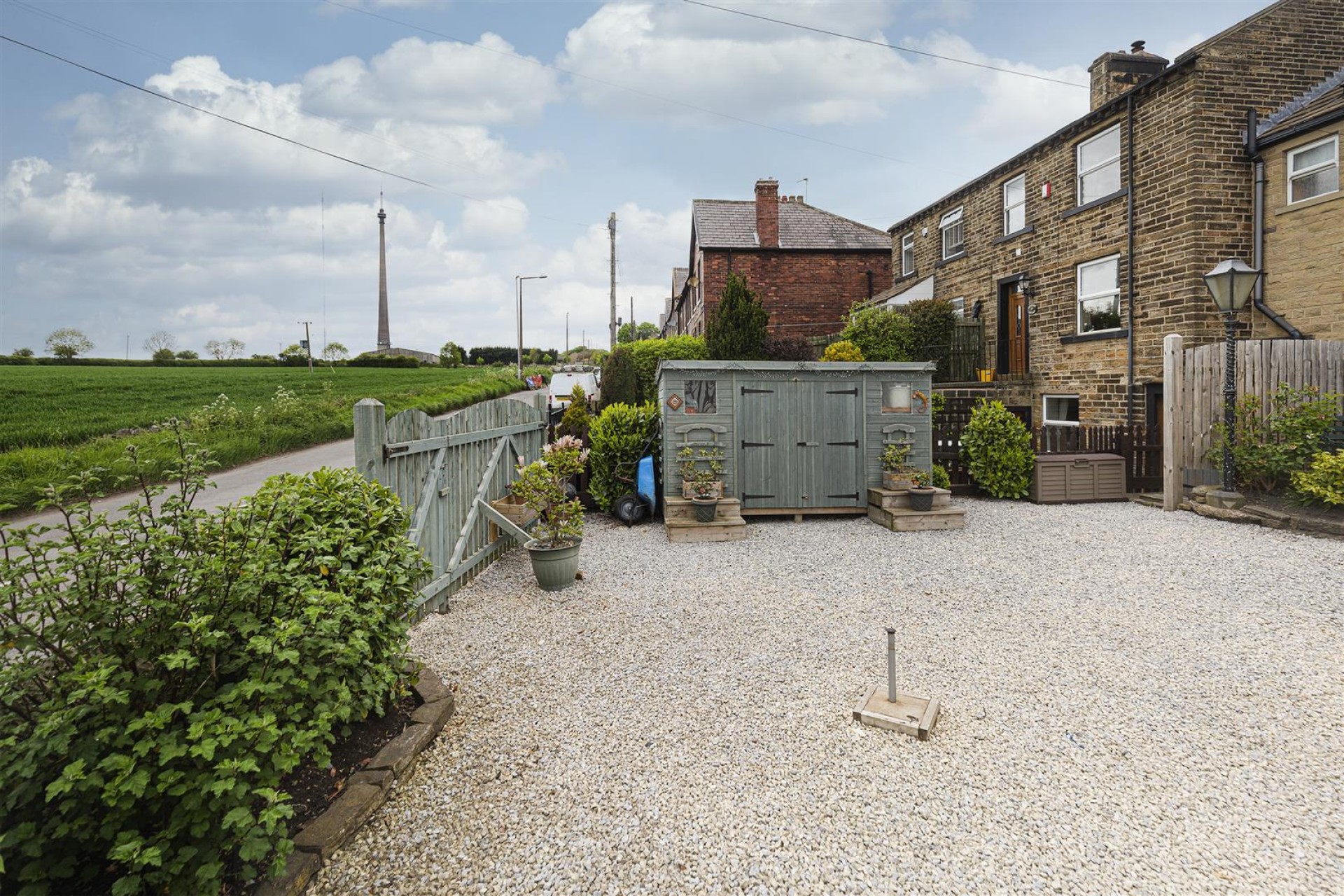 Images for Springfield Terrace, Emley, Huddersfield