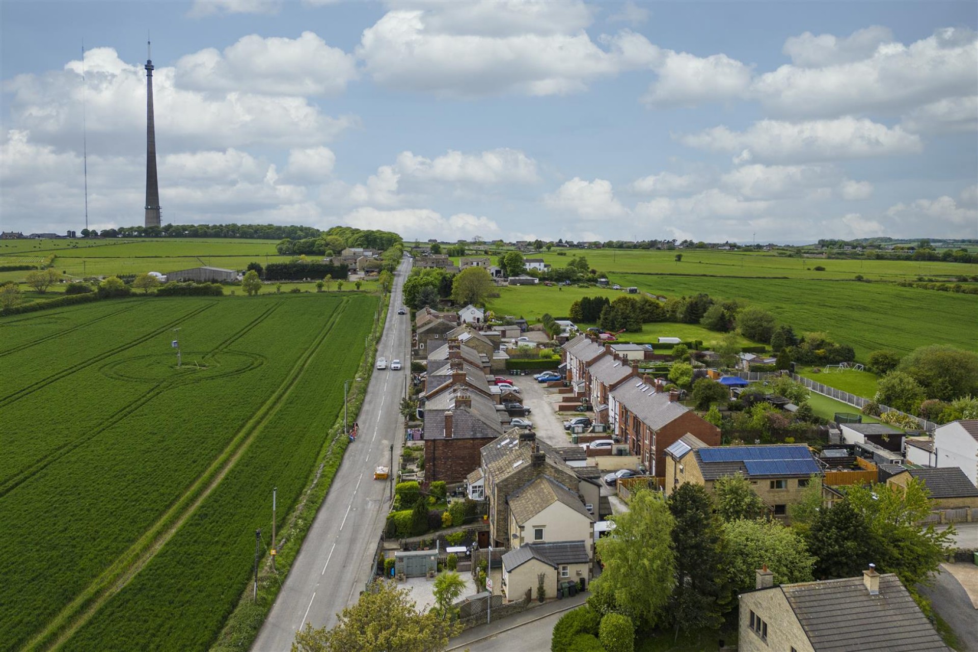 Images for Springfield Terrace, Emley, Huddersfield