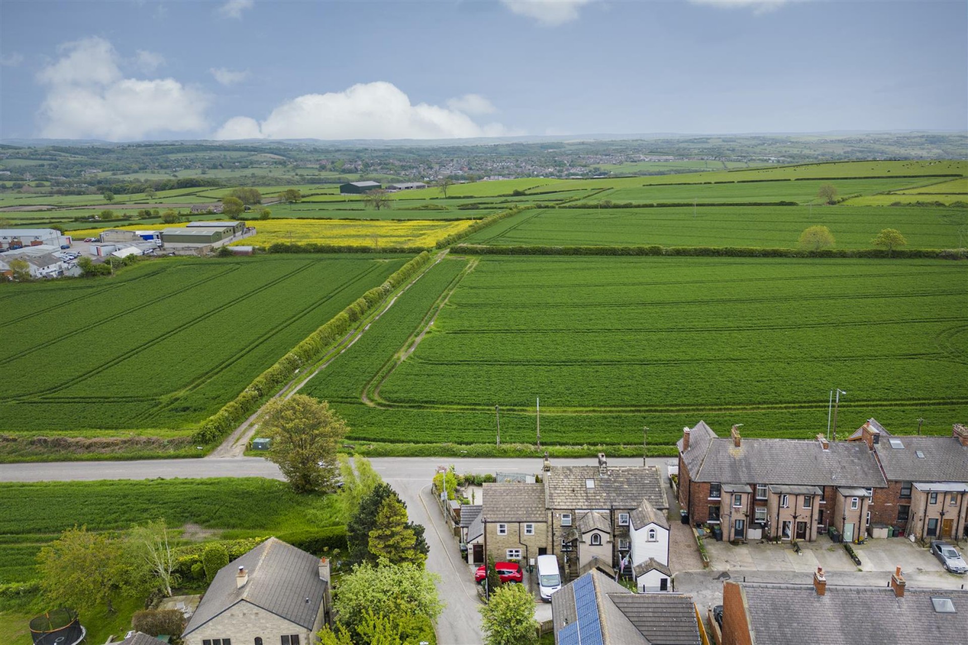 Images for Springfield Terrace, Emley, Huddersfield