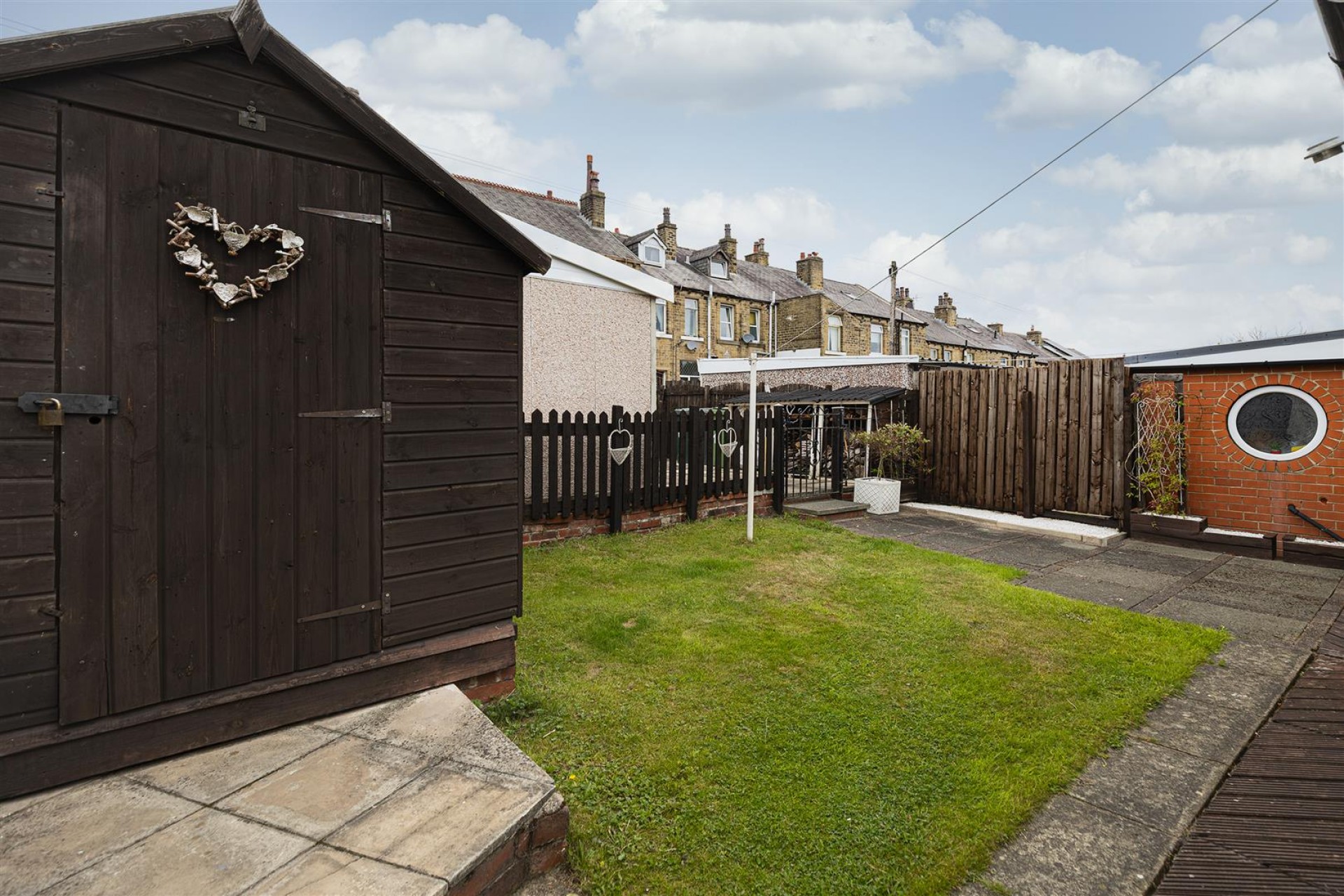 Images for Dalmeny Avenue, Huddersfield