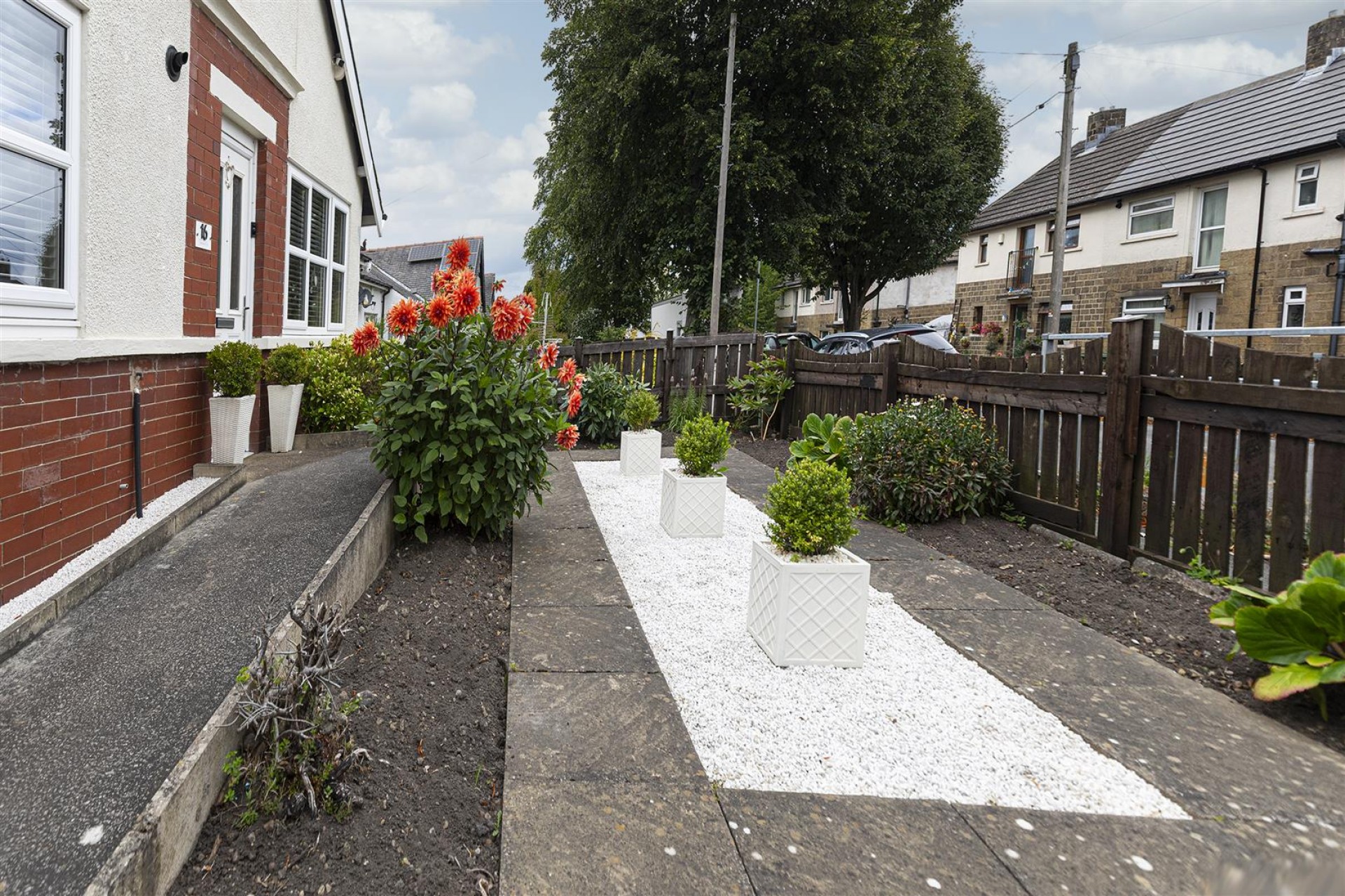 Images for Dalmeny Avenue, Huddersfield