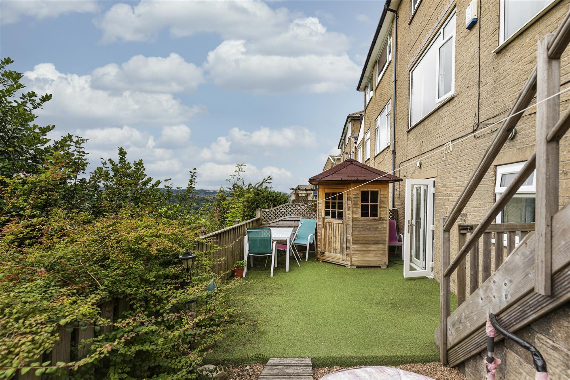 Images for High Crest, Linthwaite, Huddersfield