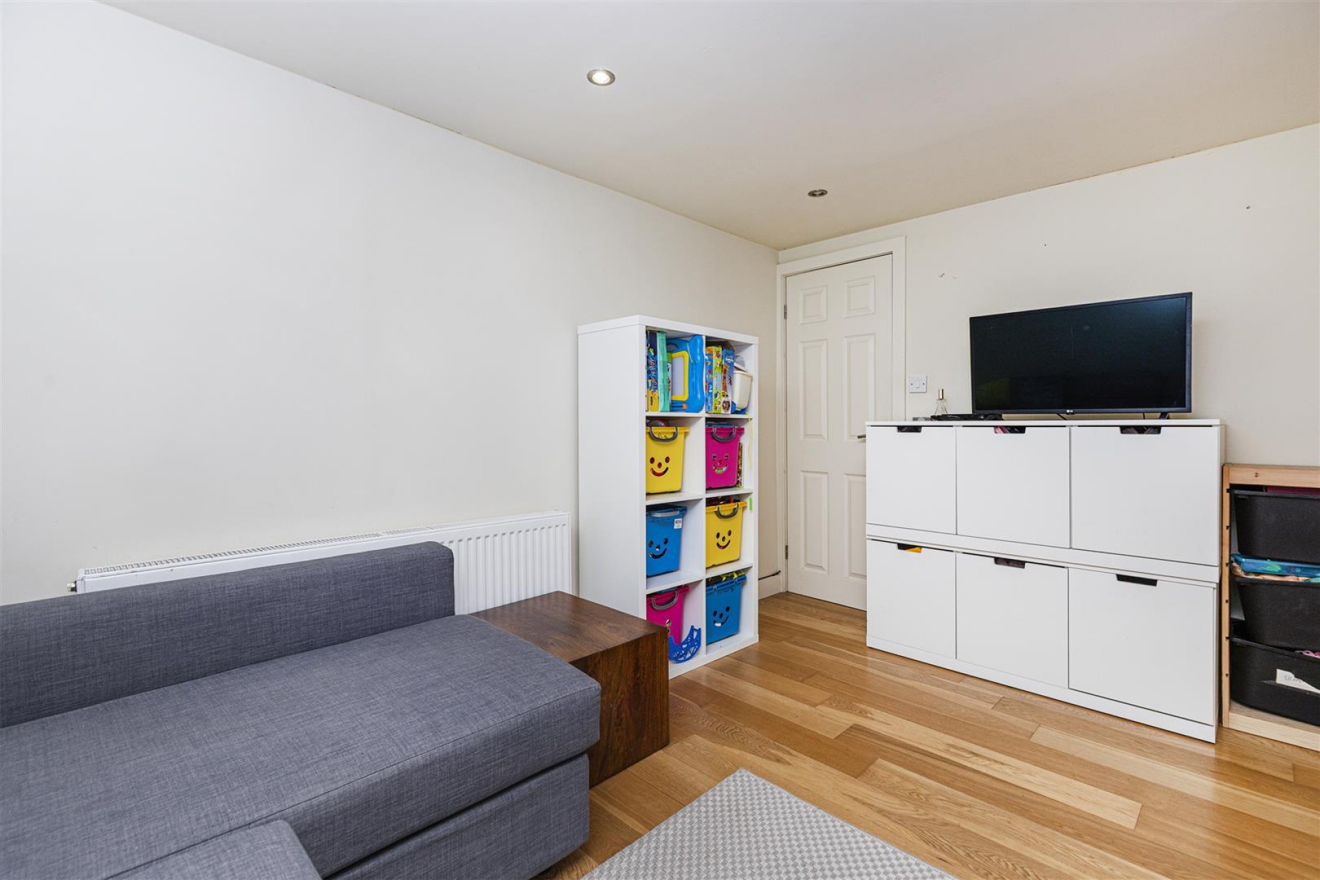 Images for High Crest, Linthwaite, Huddersfield
