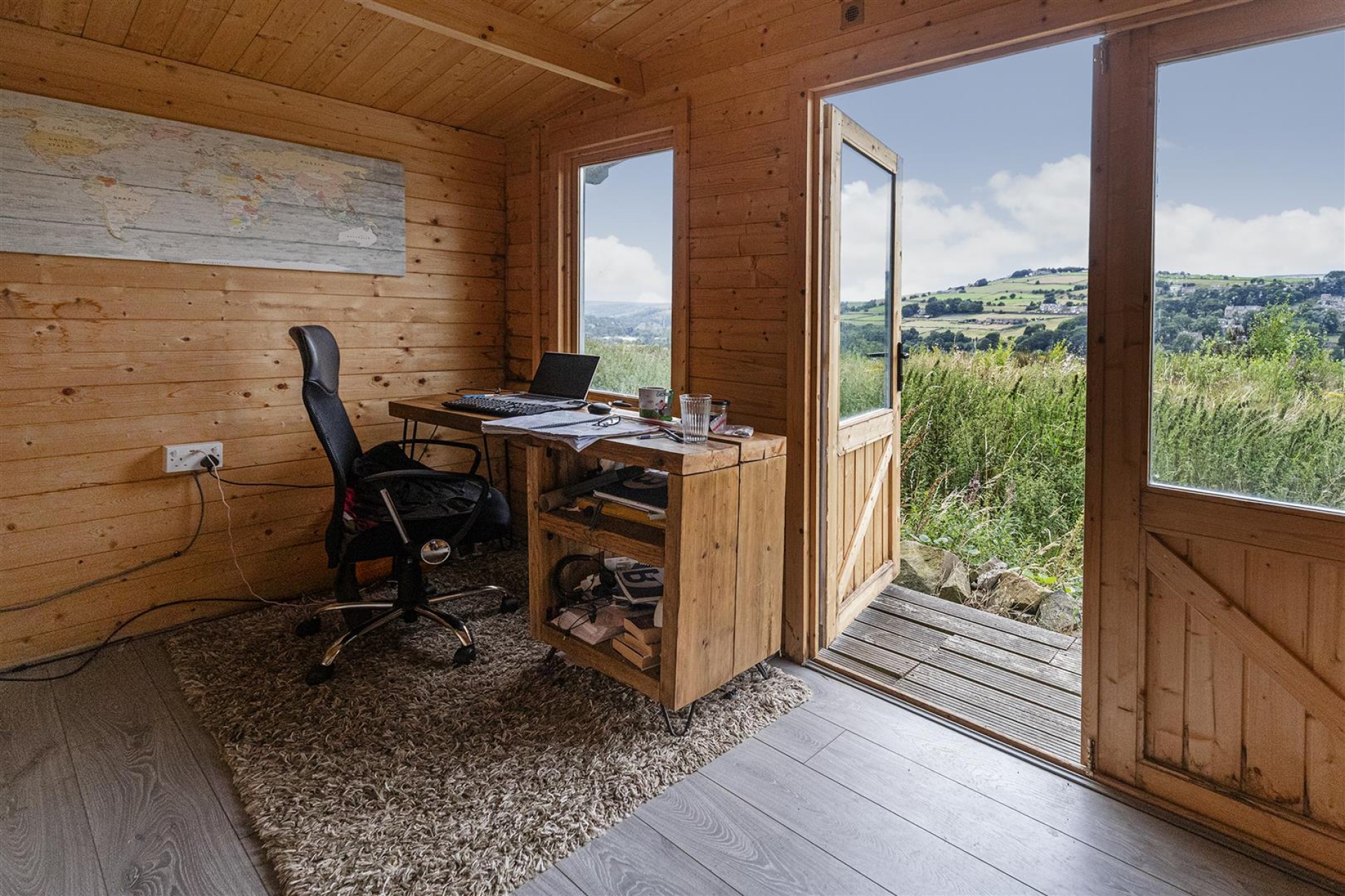 Images for High Crest, Linthwaite, Huddersfield