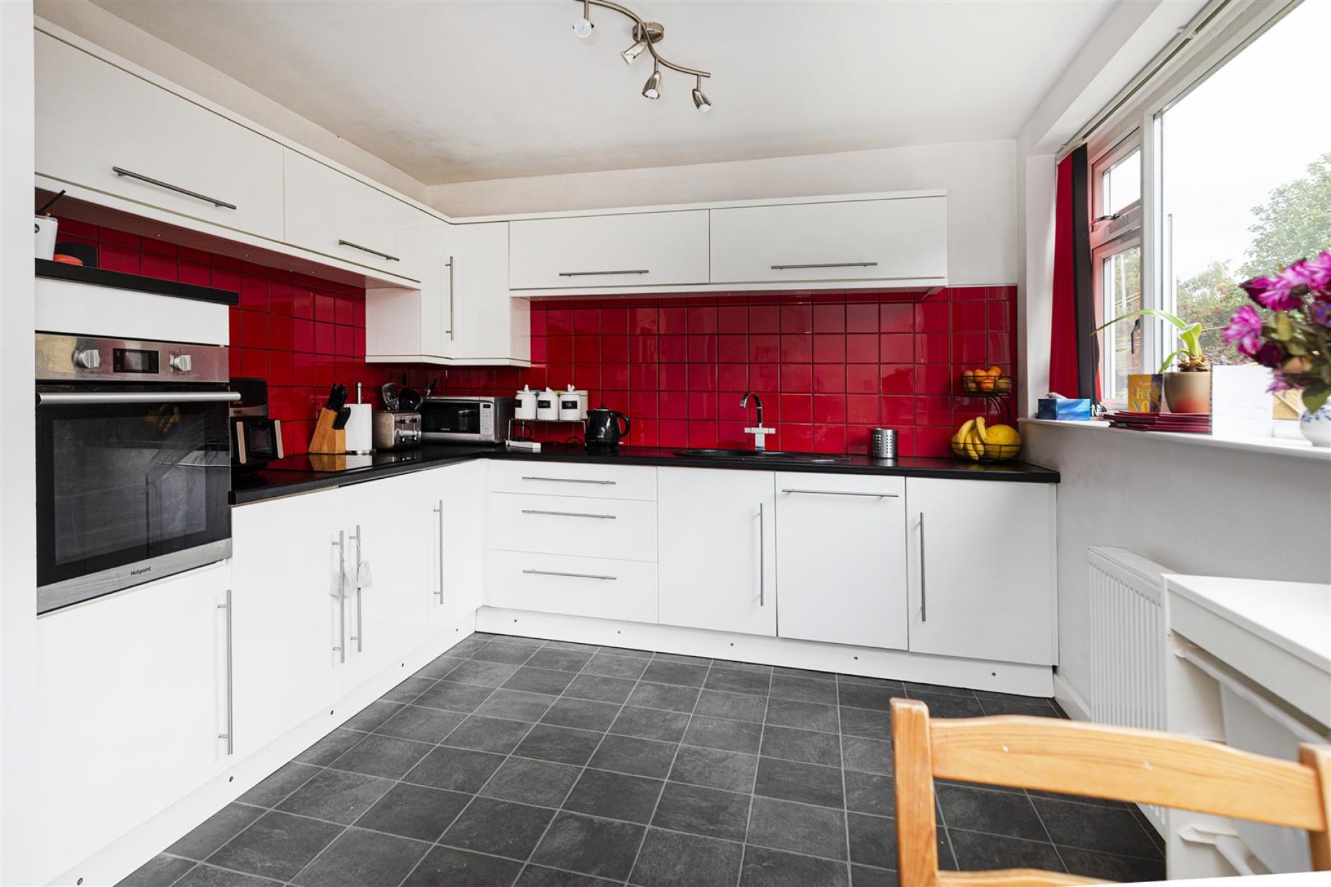 Images for High Crest, Linthwaite, Huddersfield