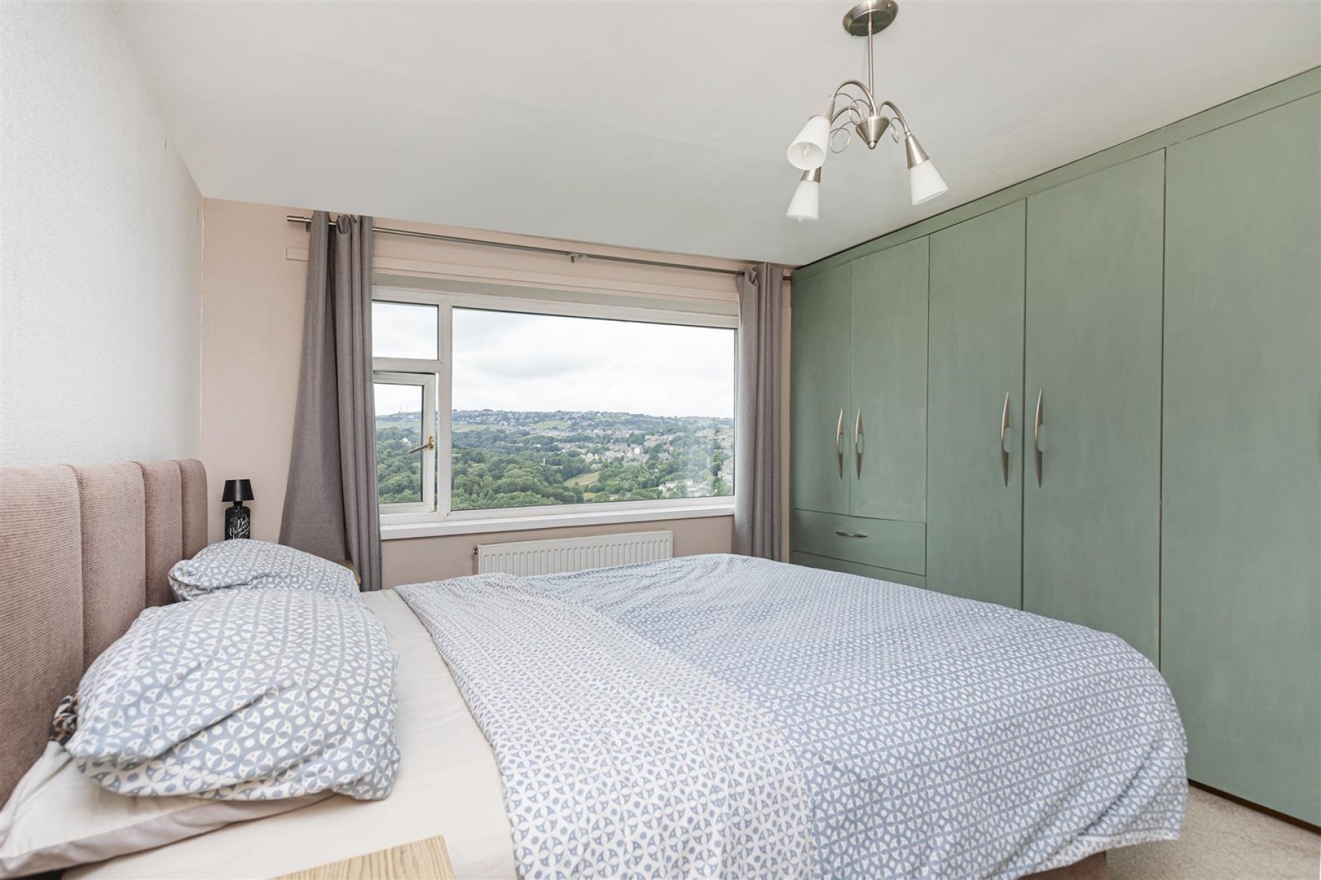 Images for High Crest, Linthwaite, Huddersfield