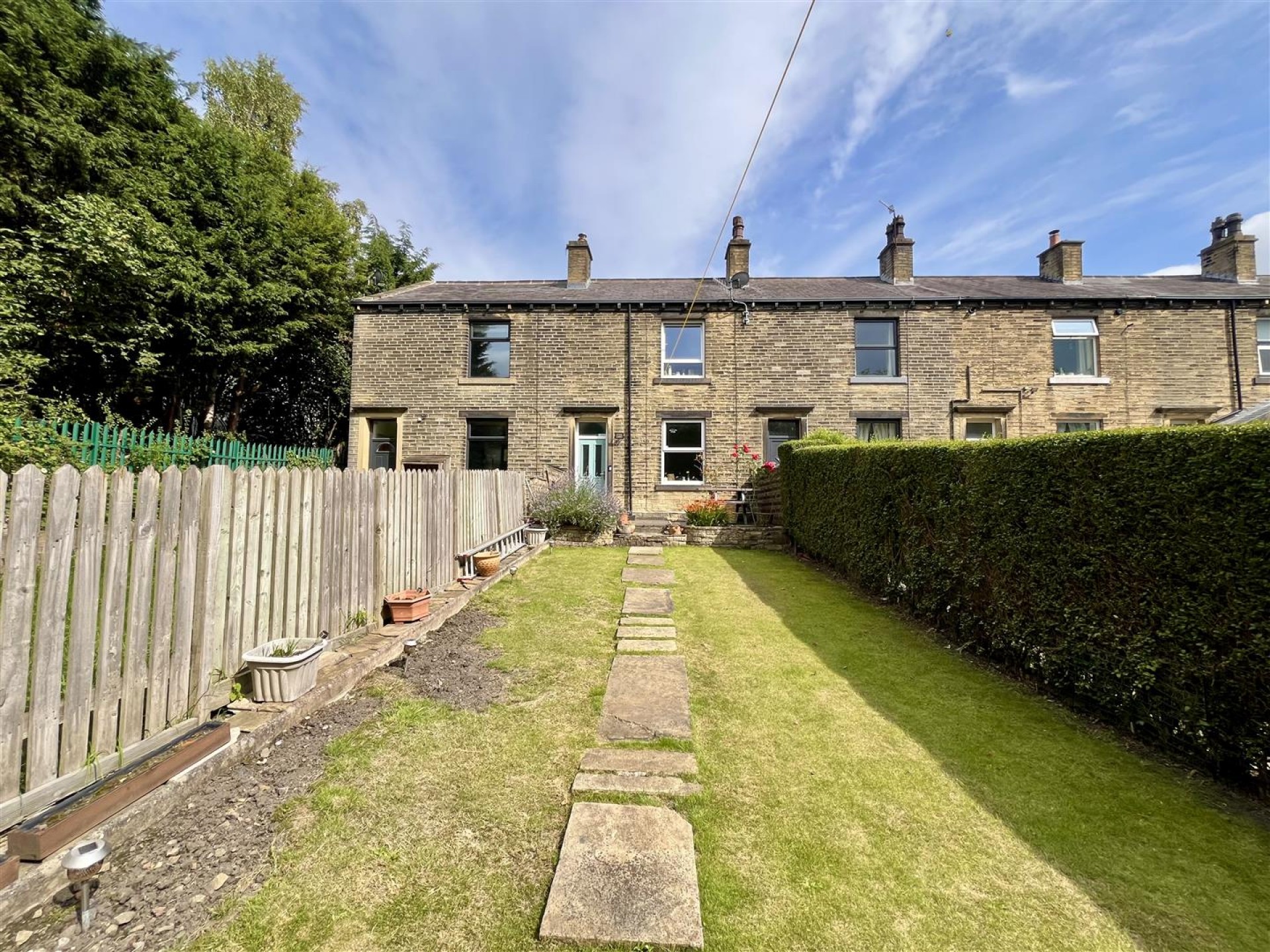 Images for Thorn View, Elland