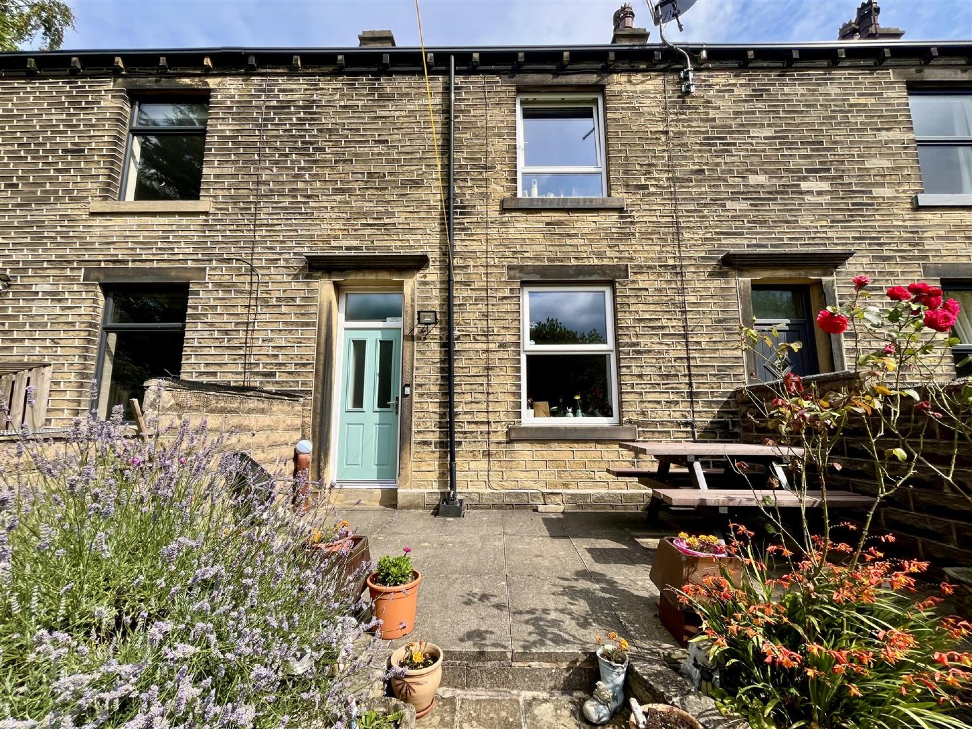 Images for Thorn View, Elland