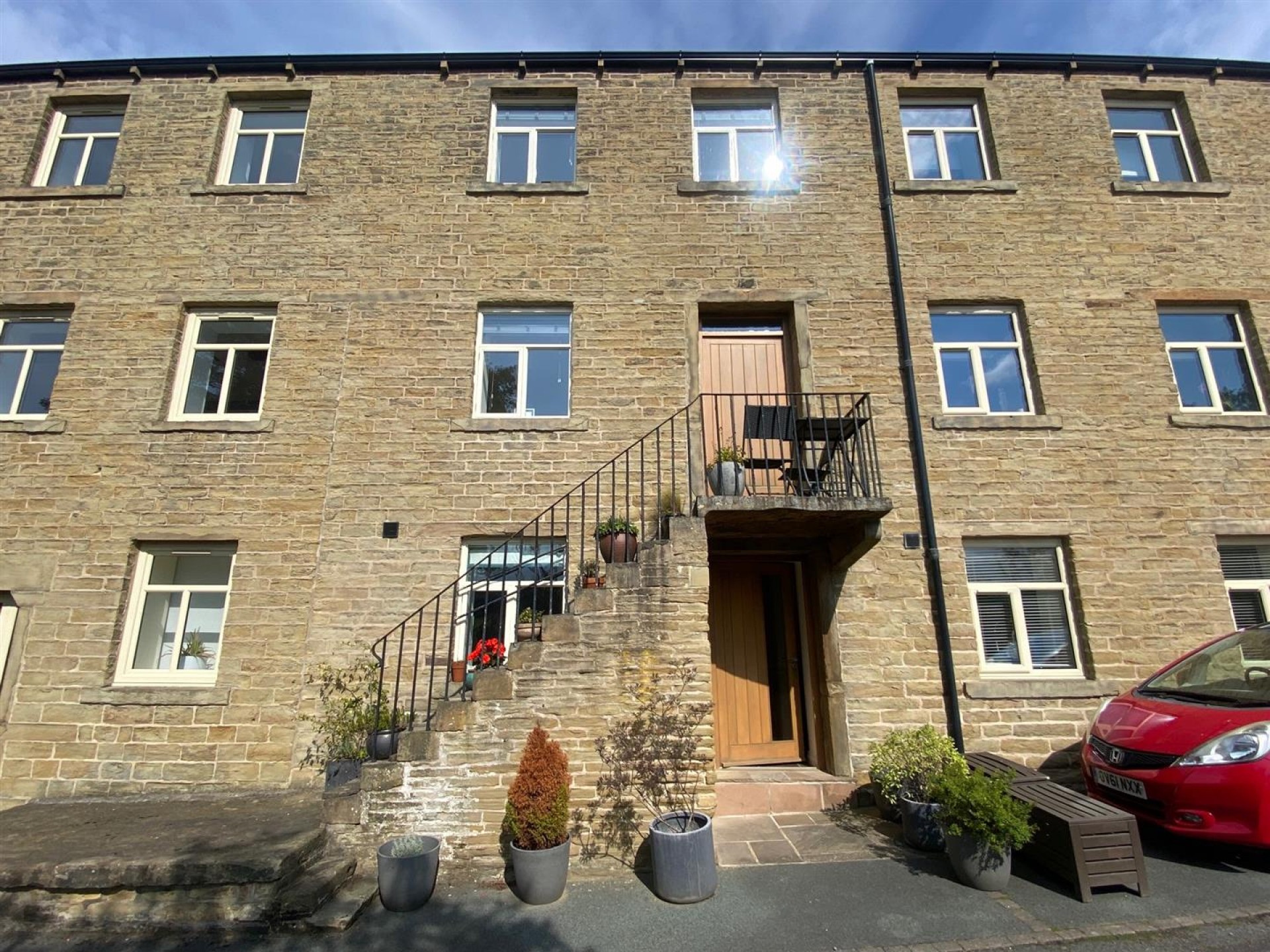 Images for Green Grove, Kirkburton, Huddersfield