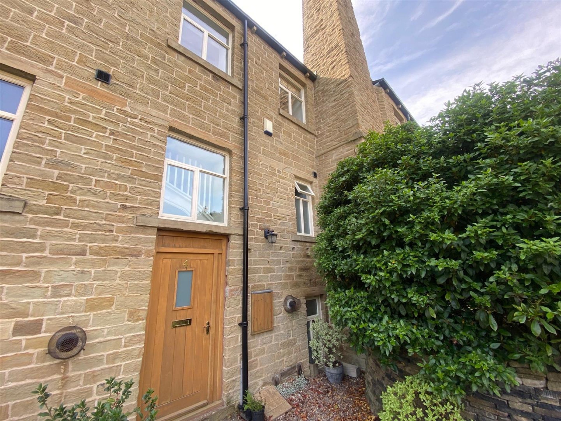 Images for Green Grove, Kirkburton, Huddersfield