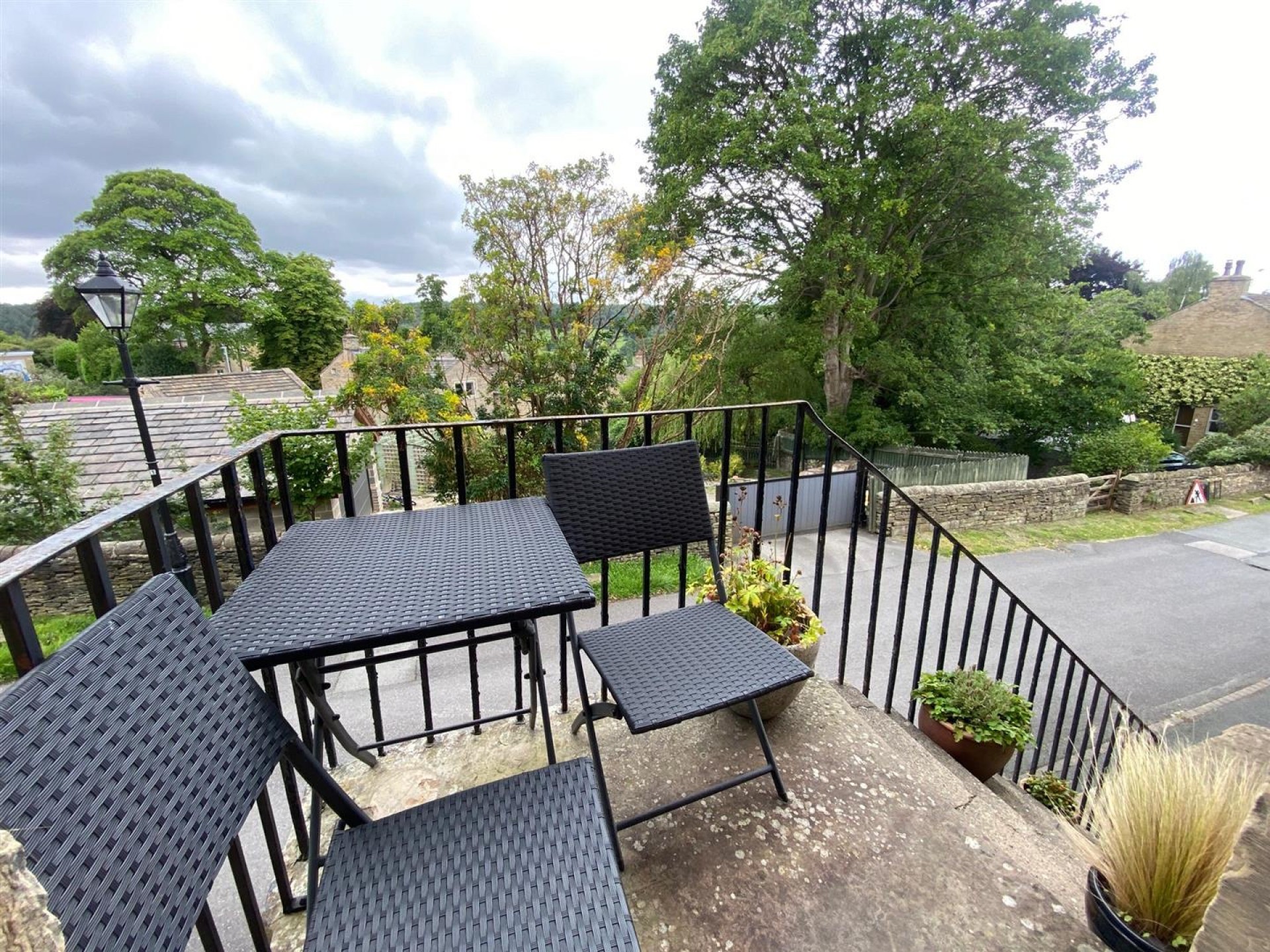 Images for Green Grove, Kirkburton, Huddersfield