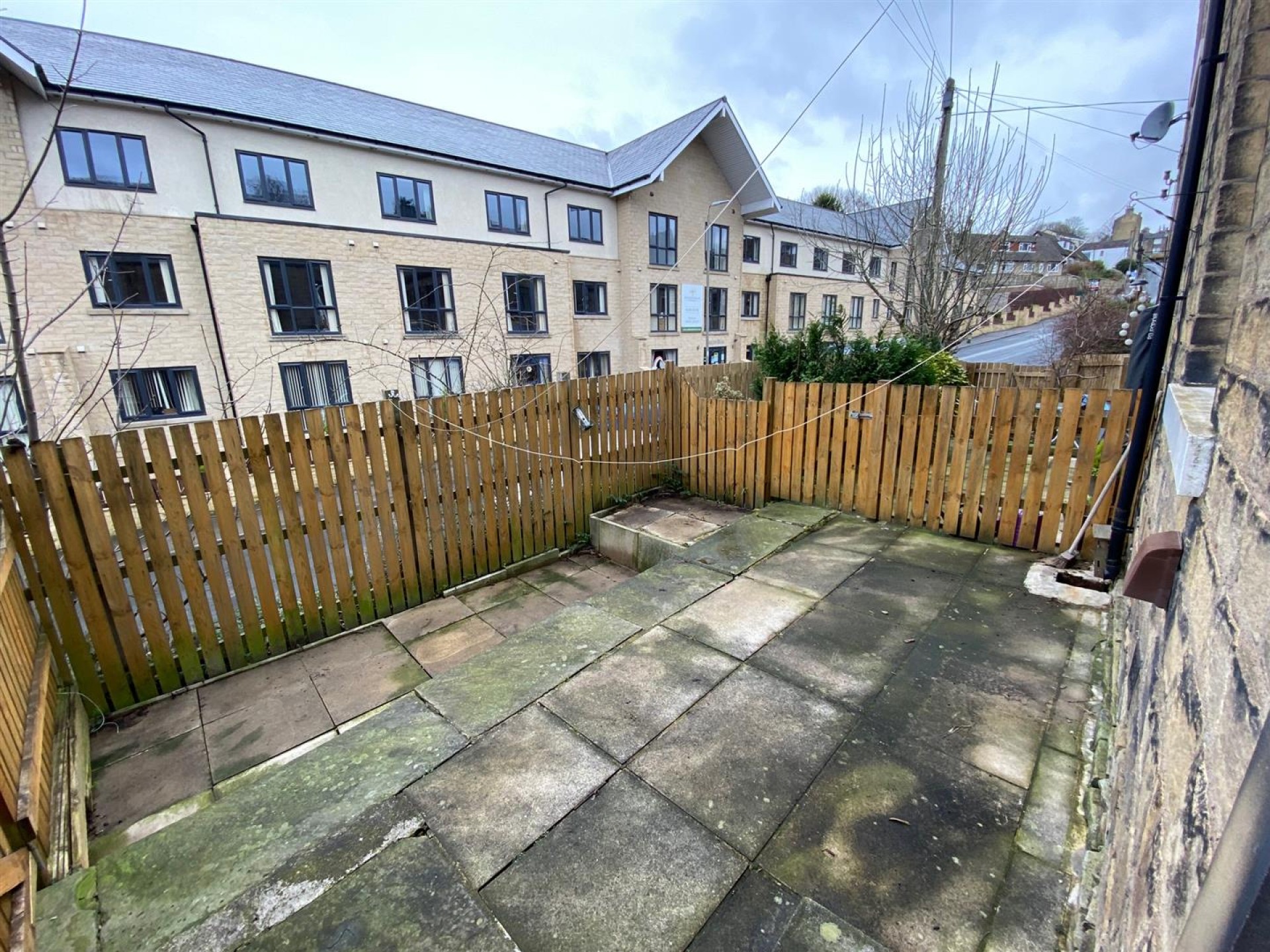 Images for Hollyns Terrace, Greetland, Halifax