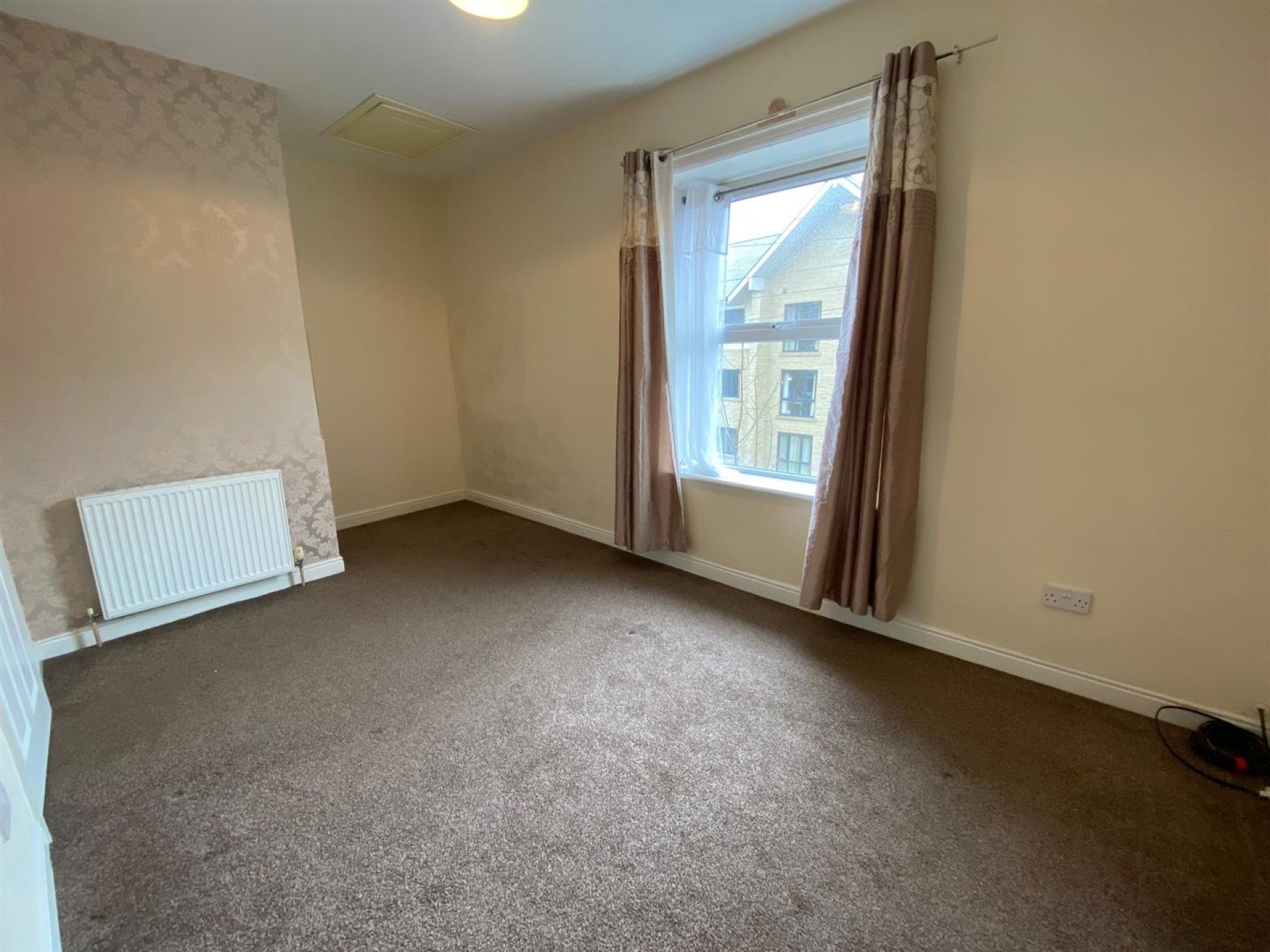 Images for Hollyns Terrace, Greetland, Halifax