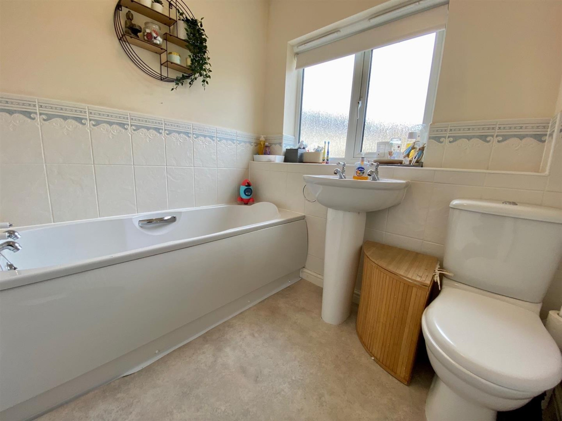 Images for Thorgrow Close, Fenay Bridge, Huddersfield