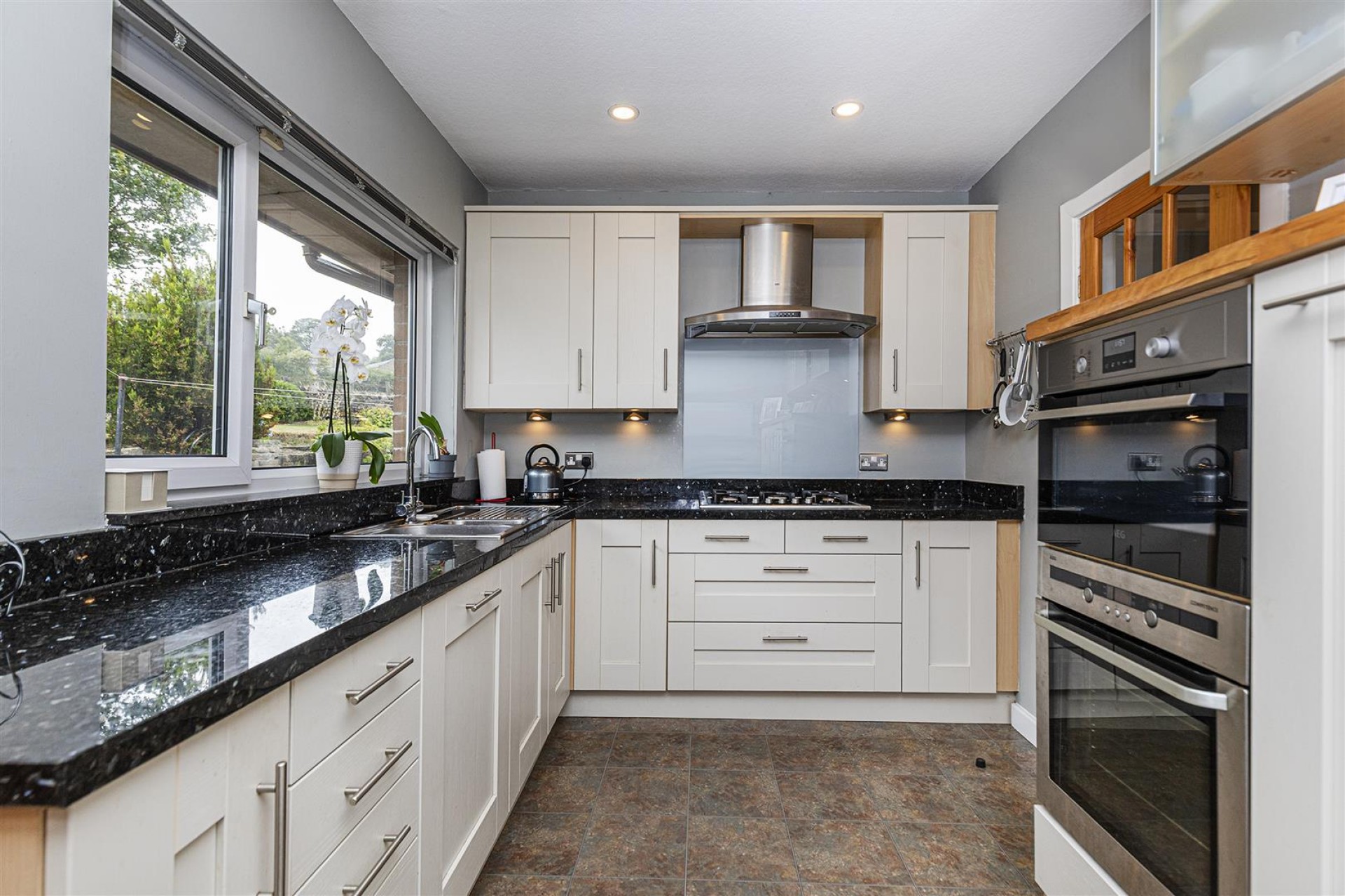 Images for Westwood Avenue, Honley, Holmfirth