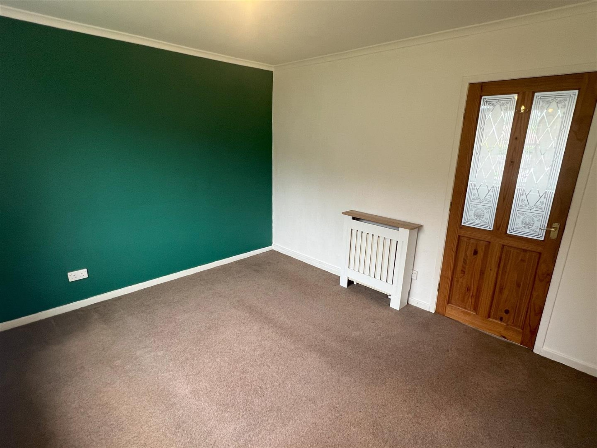 Images for Broadgate, Almondbury, Huddersfield