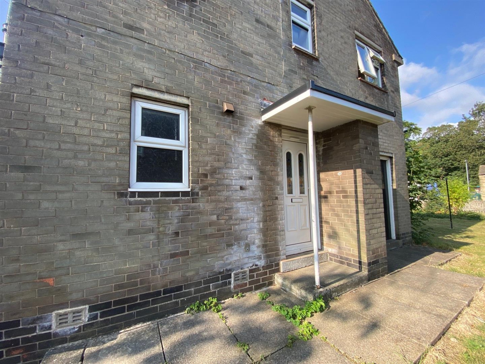 Images for Broadgate, Almondbury, Huddersfield
