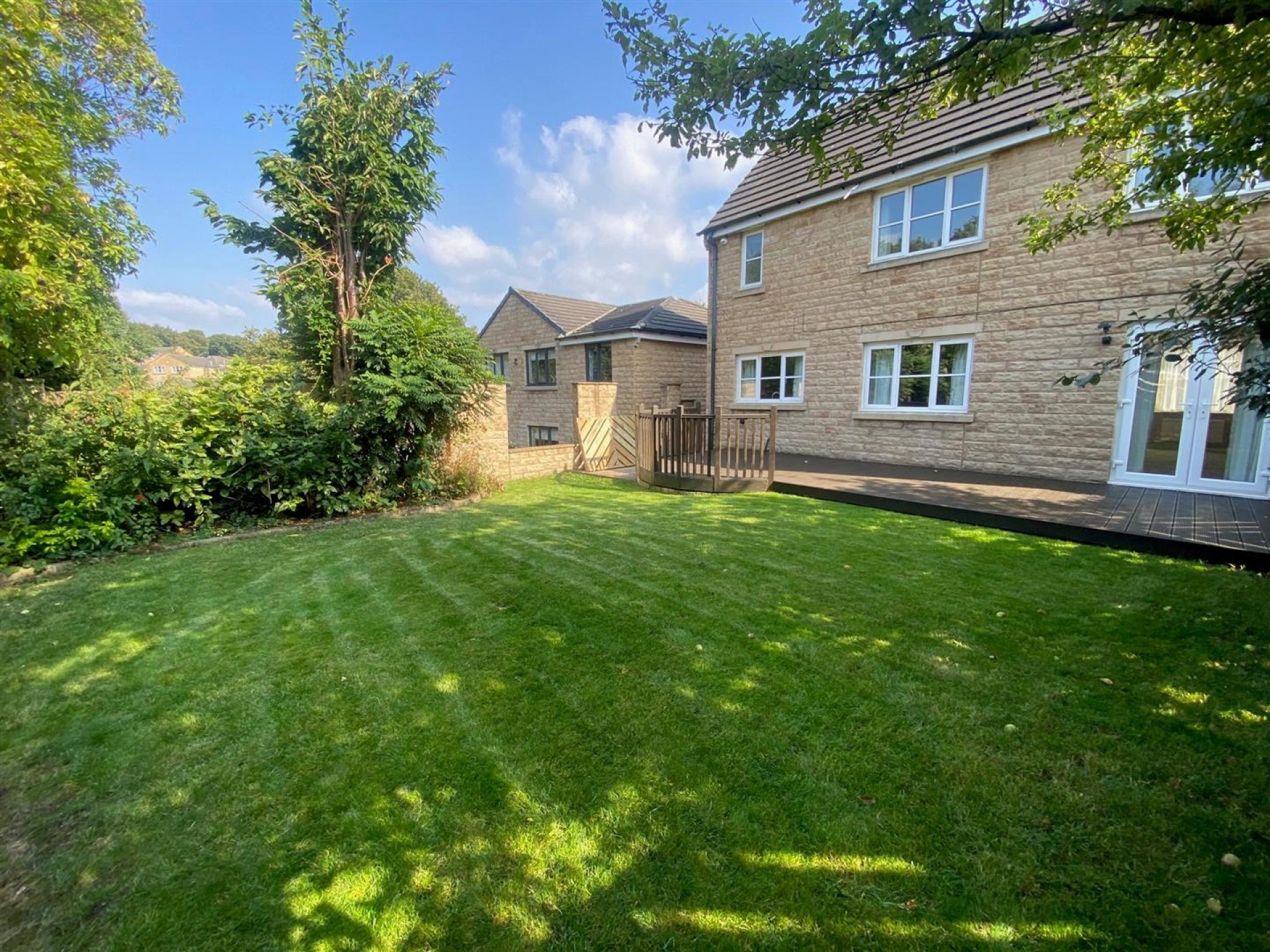 Images for Woodlea Avenue, Lindley, Huddersfield