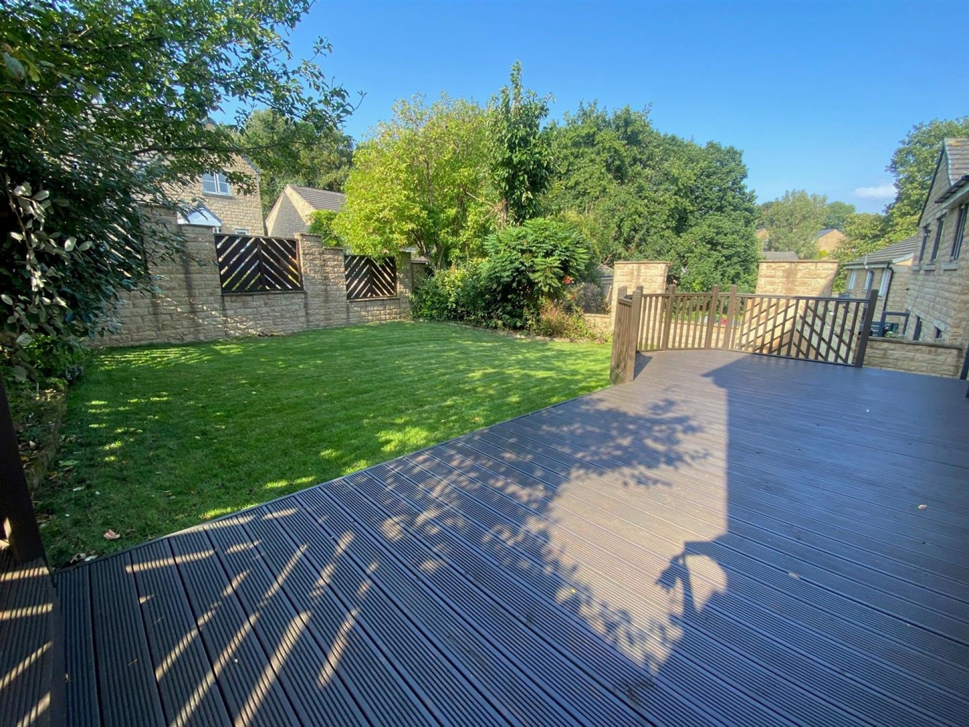 Images for Woodlea Avenue, Lindley, Huddersfield