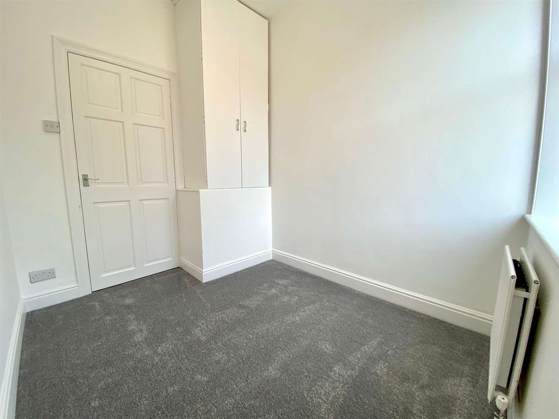 Images for Cowcliffe Hill Road, Huddersfield