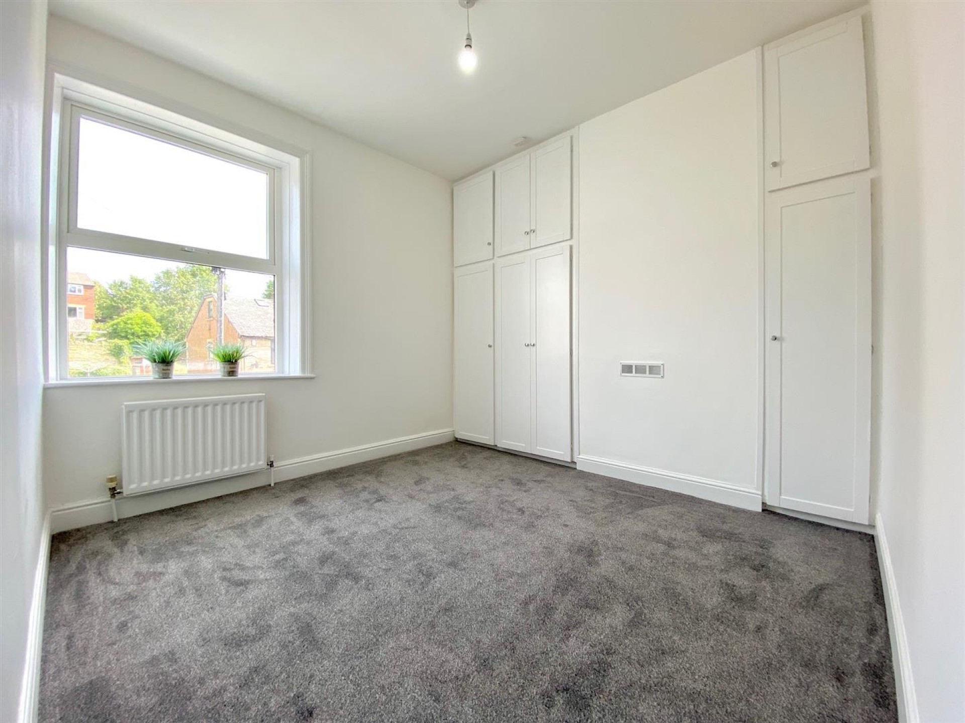 Images for Cowcliffe Hill Road, Huddersfield