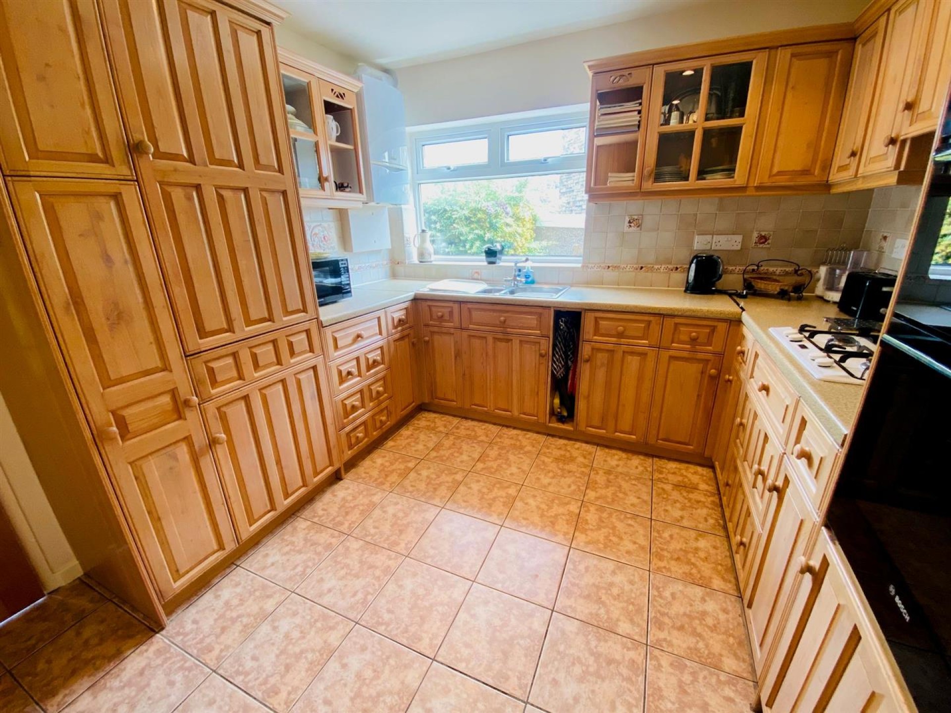 Images for Broadgate Crescent, Almondbury, Huddersfield
