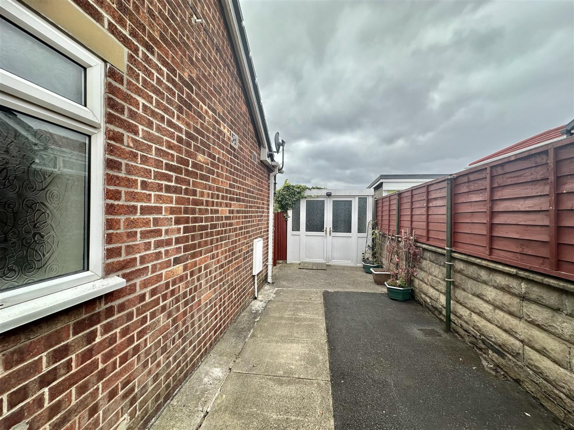 Images for Pennine Road, Dewsbury