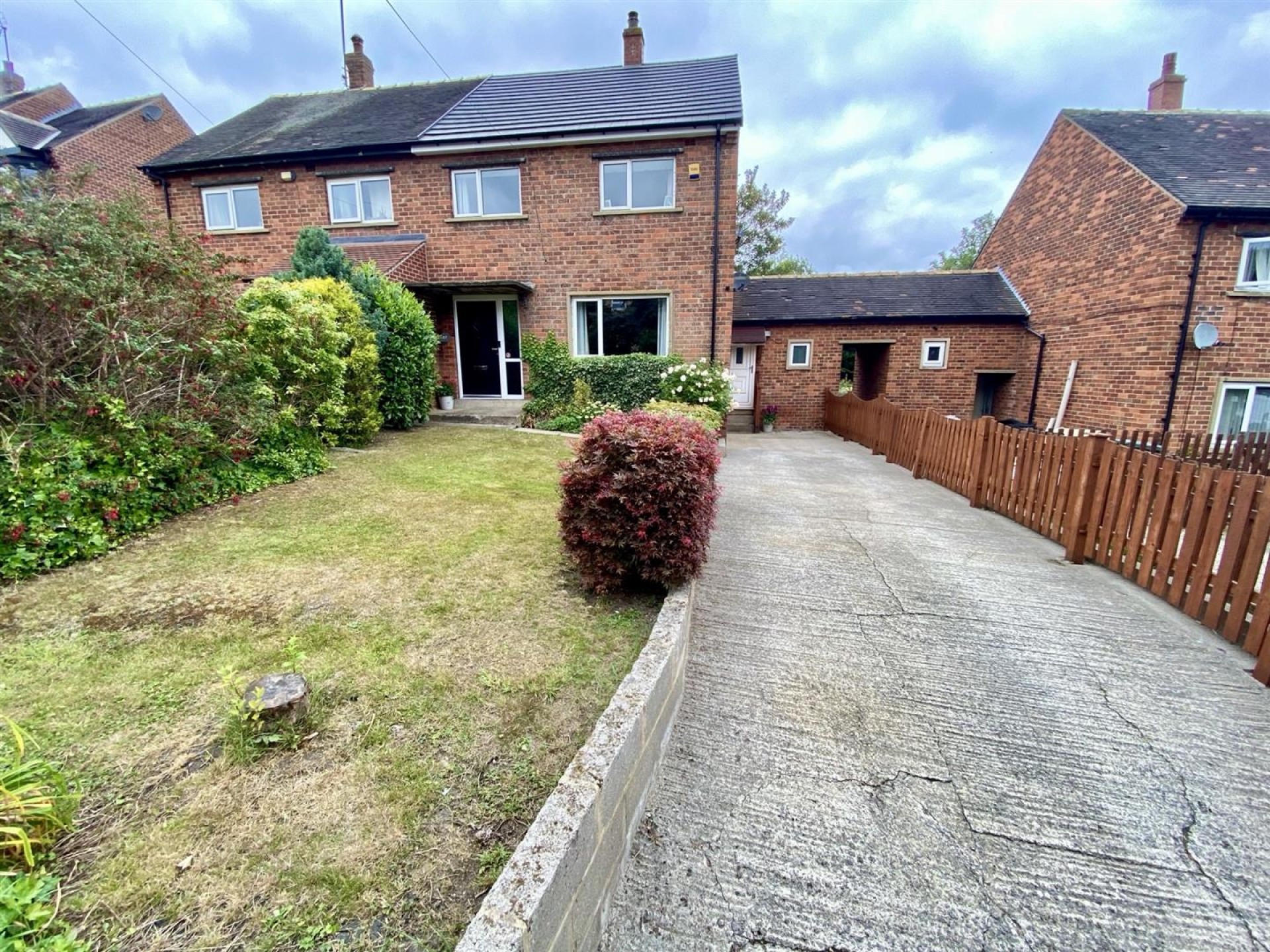 Images for Moor Lane, Gomersal
