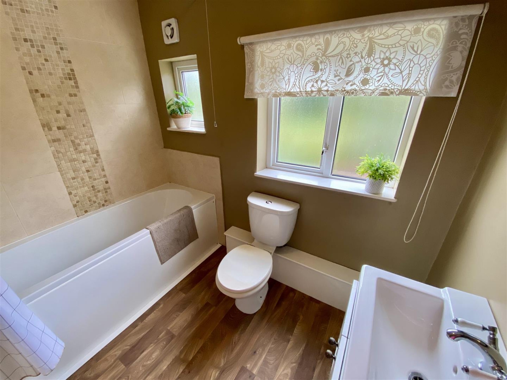 Images for Moor Lane, Gomersal