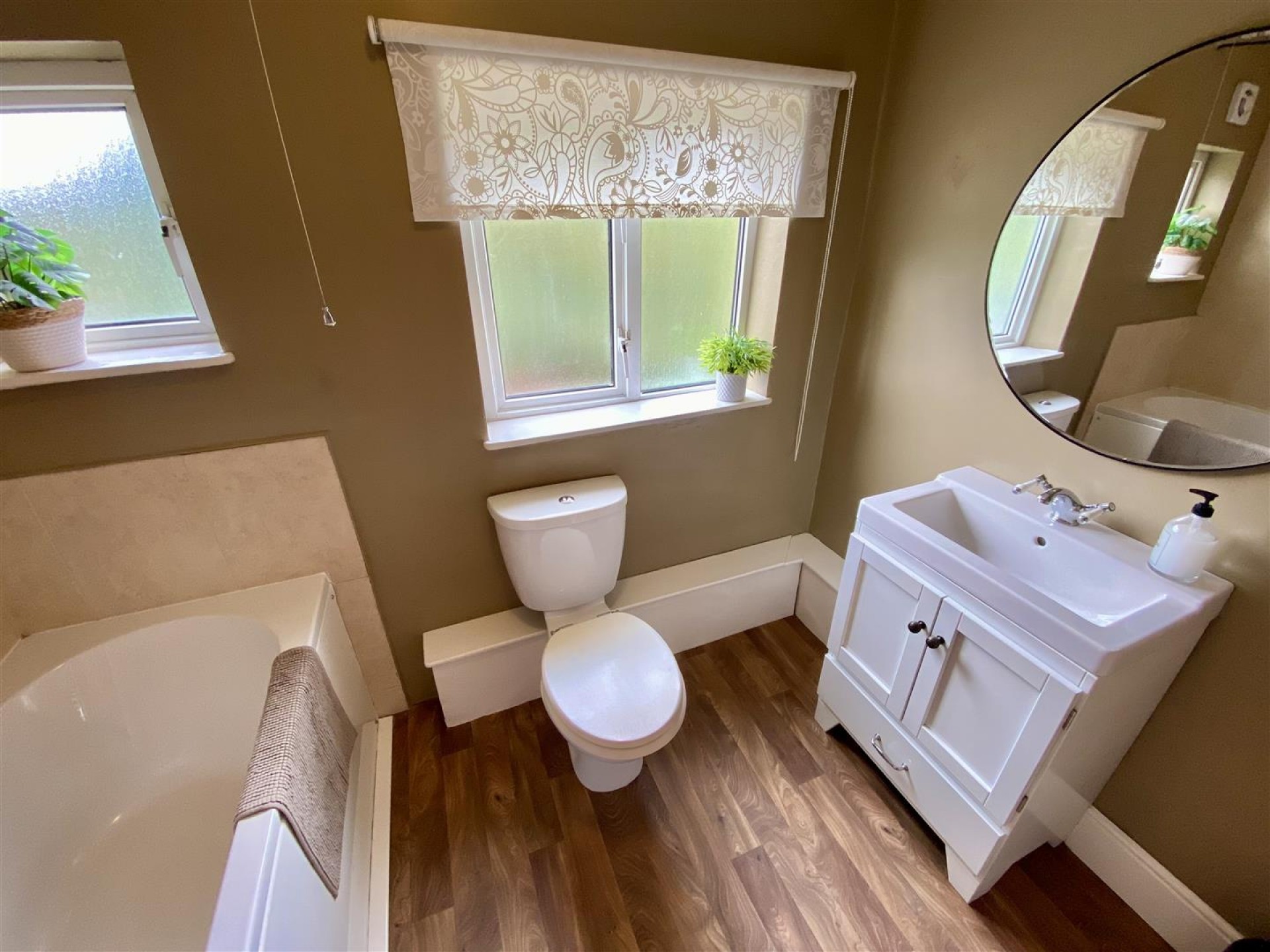 Images for Moor Lane, Gomersal