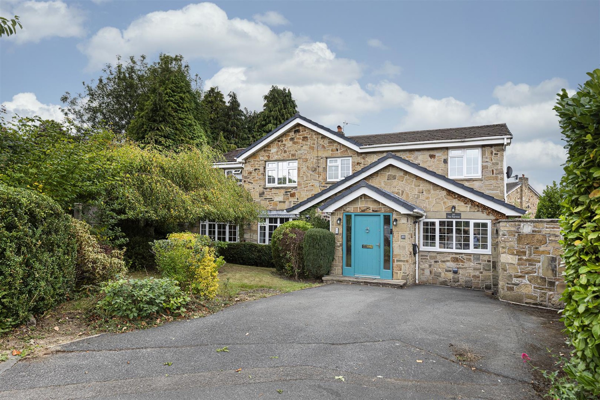 Images for The Fairway, Fixby, Huddersfield