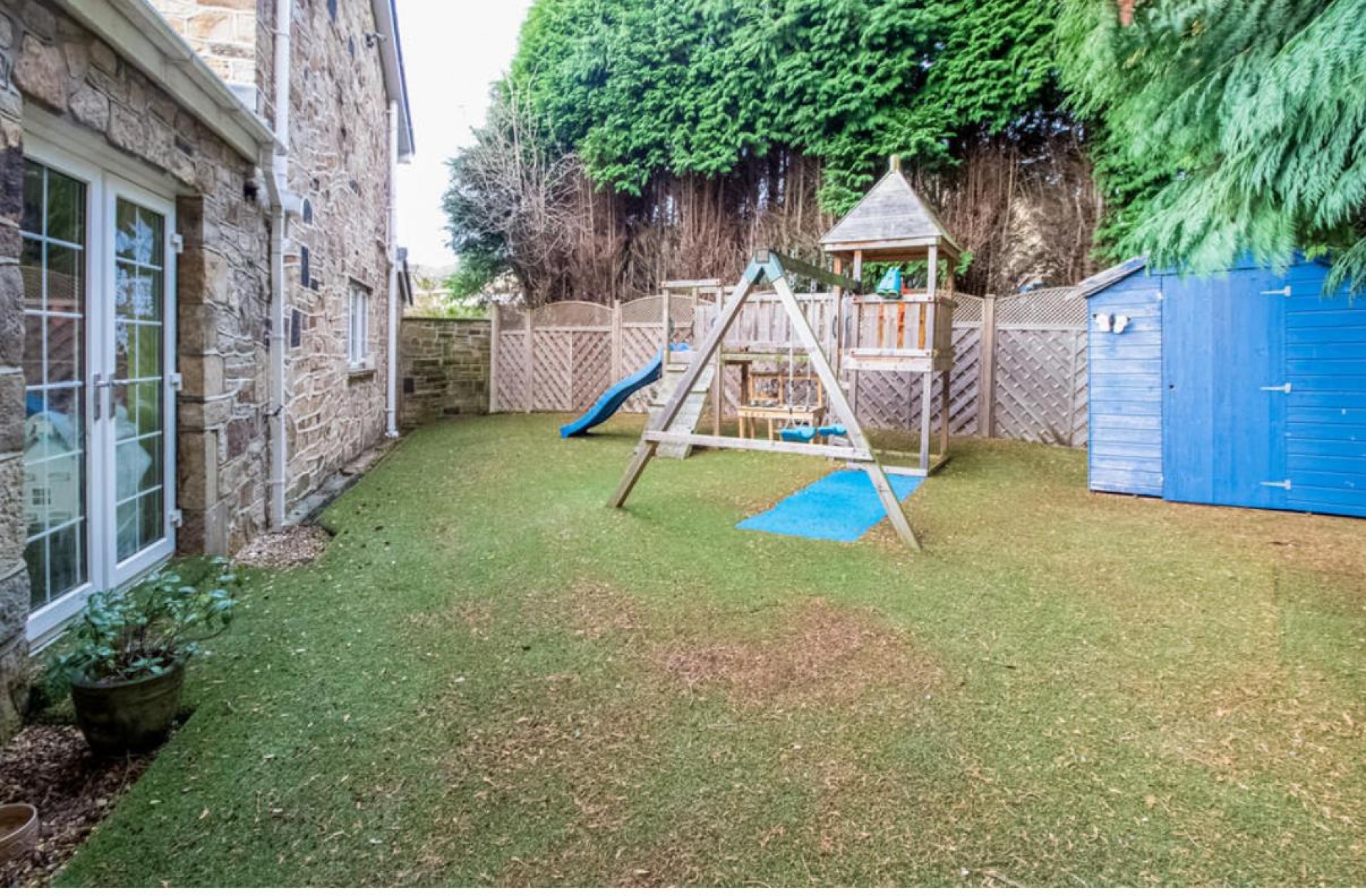 Images for The Fairway, Fixby, Huddersfield