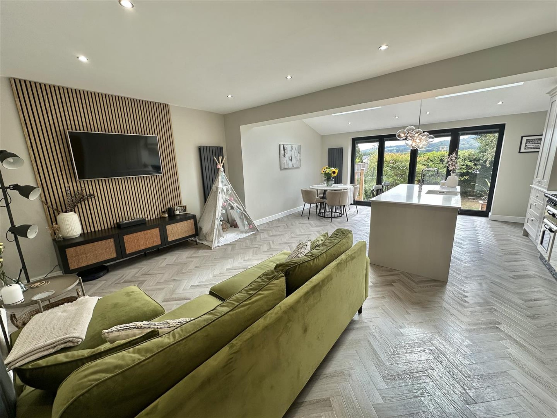 Images for Blake Hall Drive, Mirfield