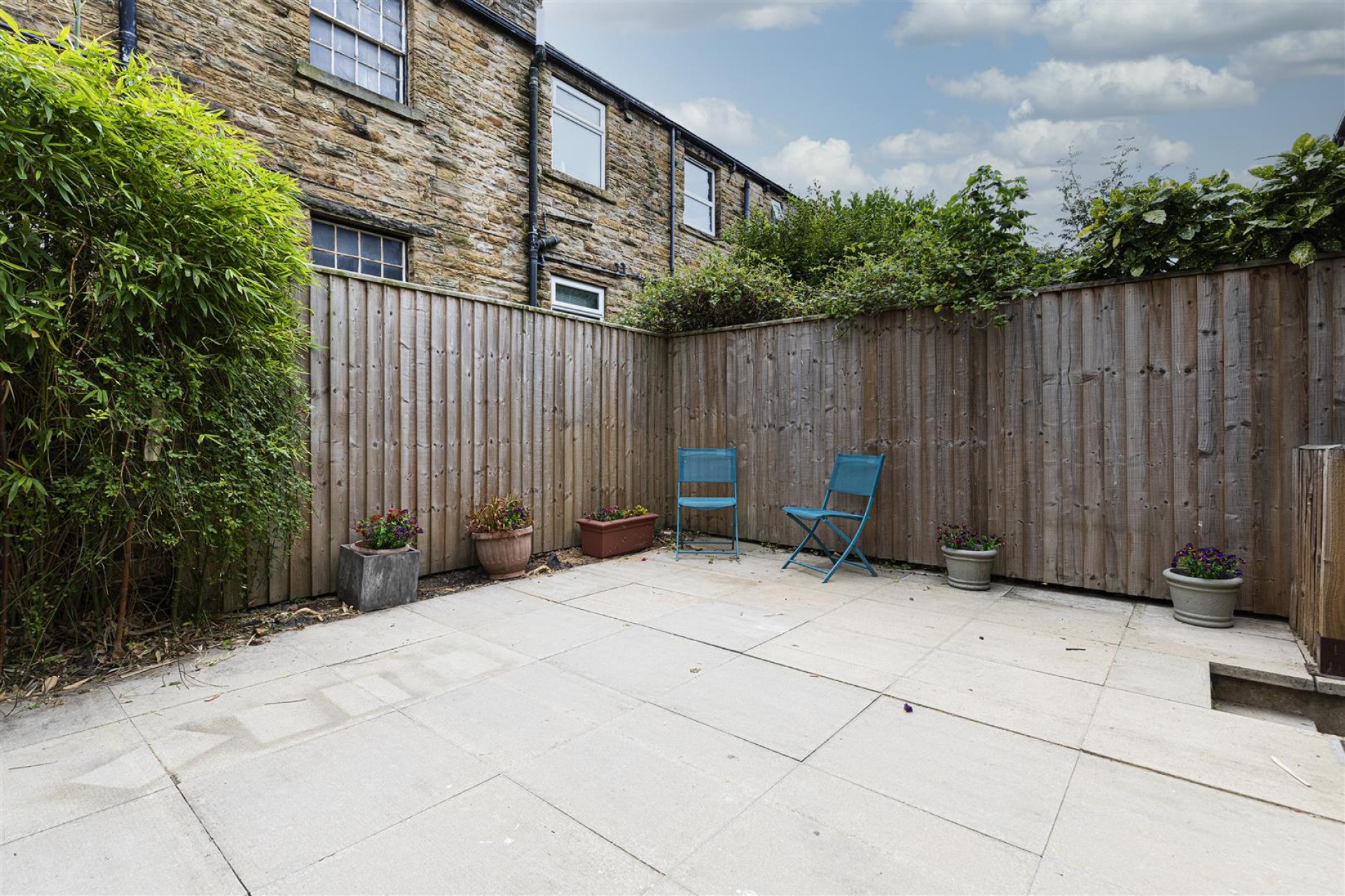Images for Holmfield, Clayton West, Huddersfield