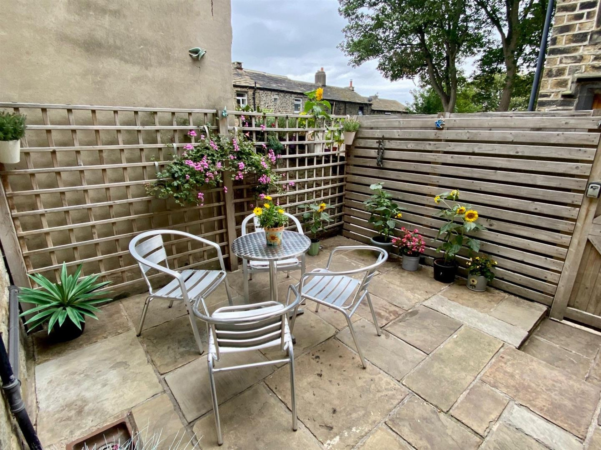 Images for Westgate, Almondbury, Huddersfield