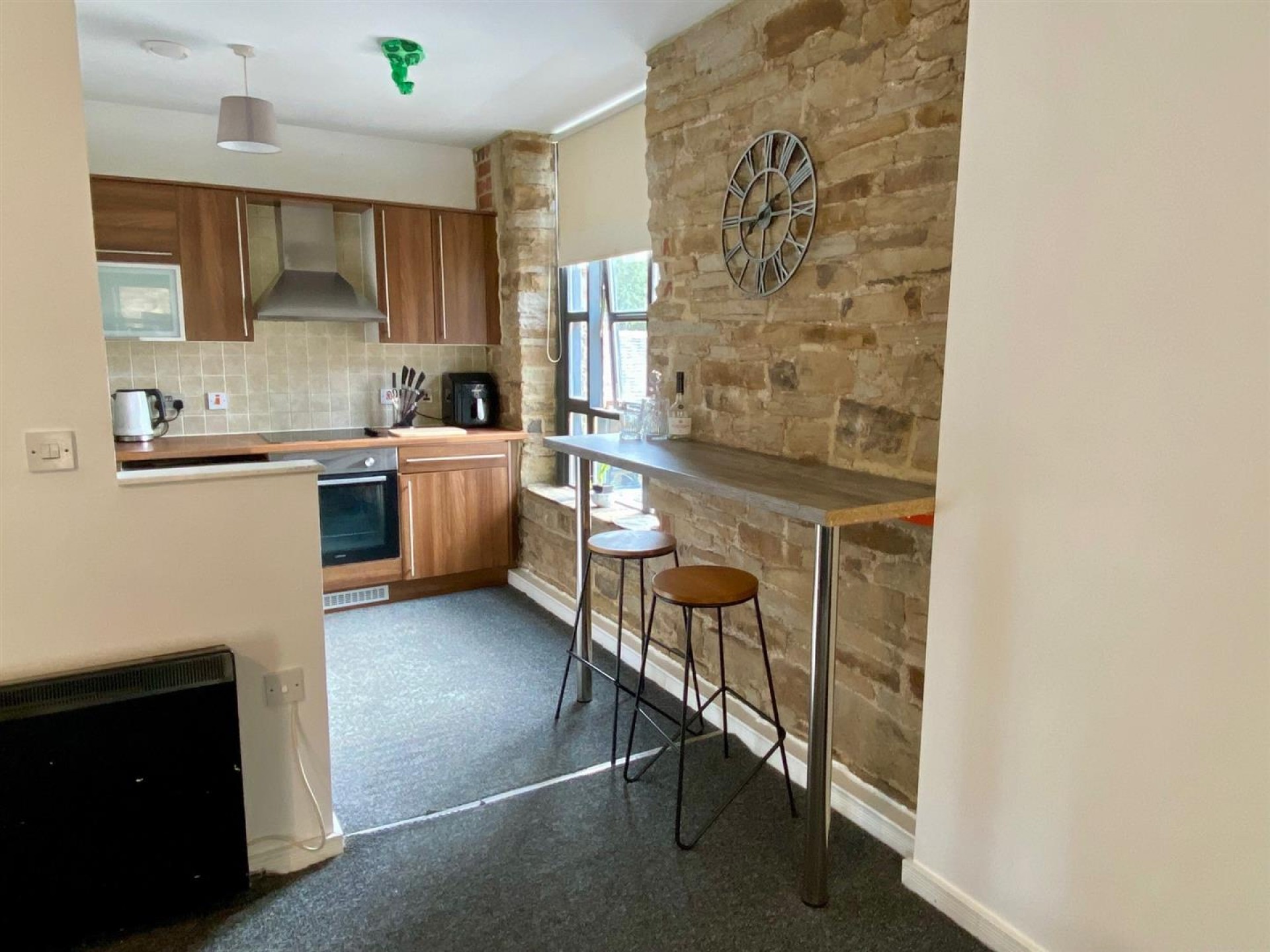 Images for Stoney Lane, Longwood, Huddersfield