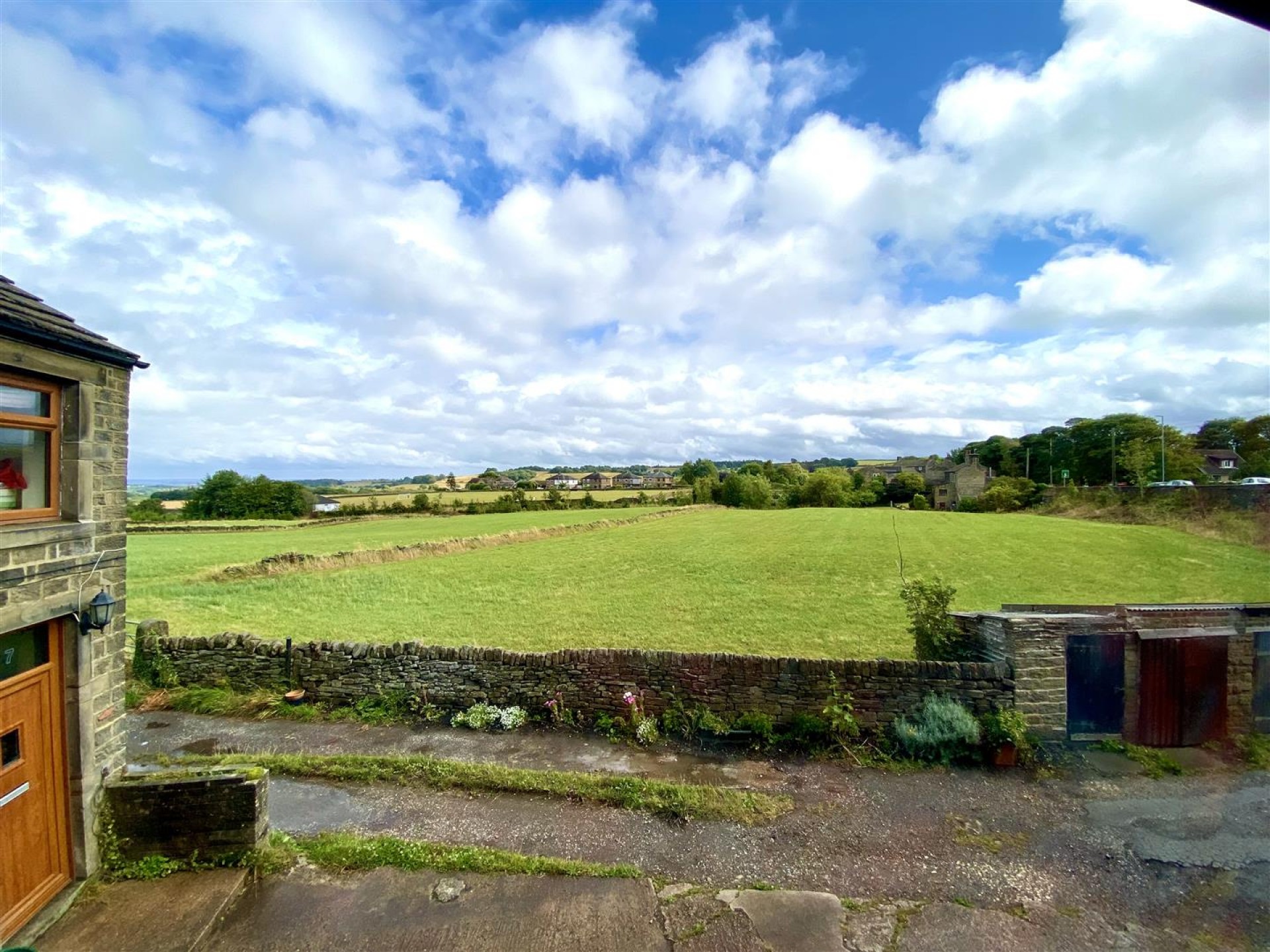 Images for Sunside Cottages, Penistone Road, Birdsedge