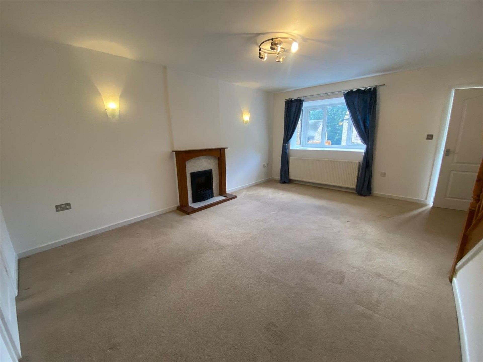 Images for Almondbury Bank, Huddersfield