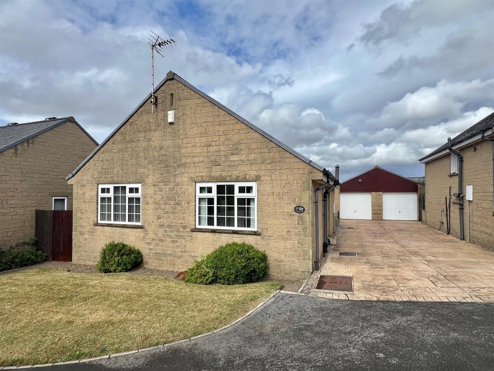 Images for Badger Hill, Brighouse