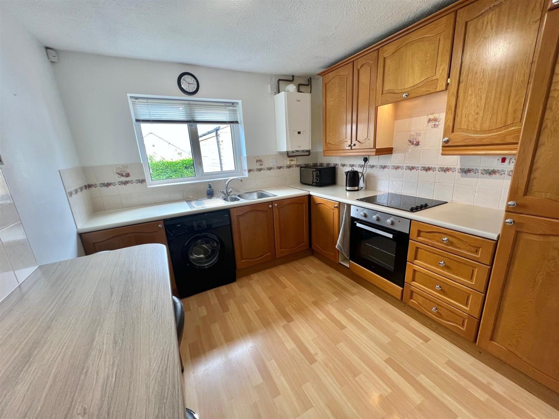 Images for Badger Hill, Brighouse