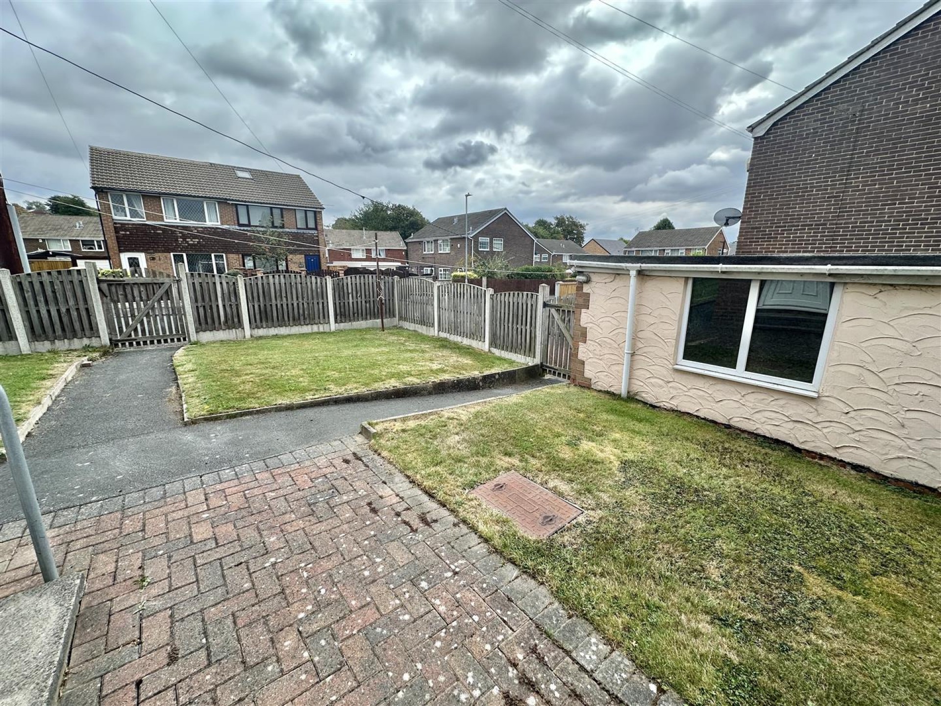 Images for Crown Close, Dewsbury