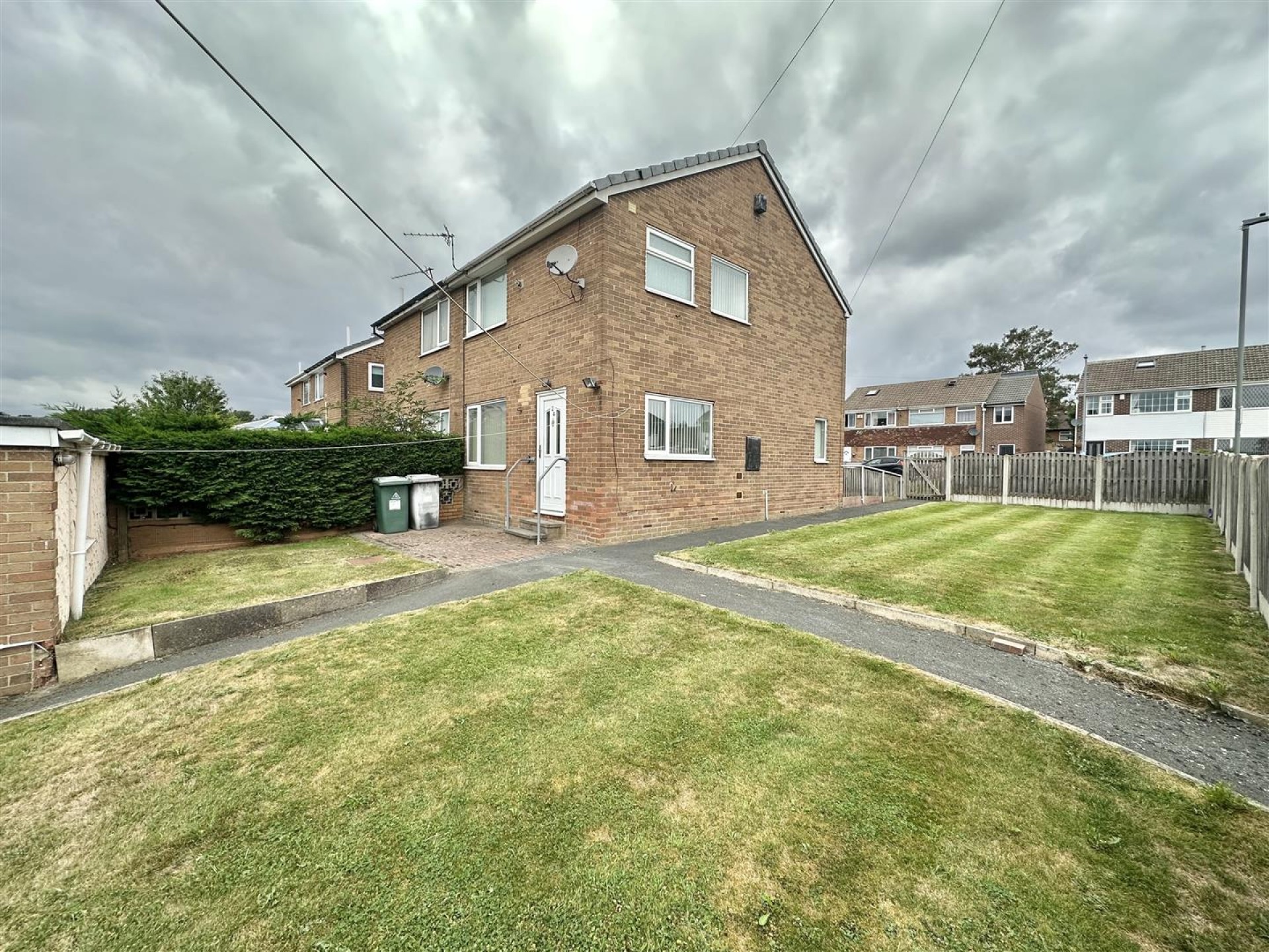 Images for Crown Close, Dewsbury