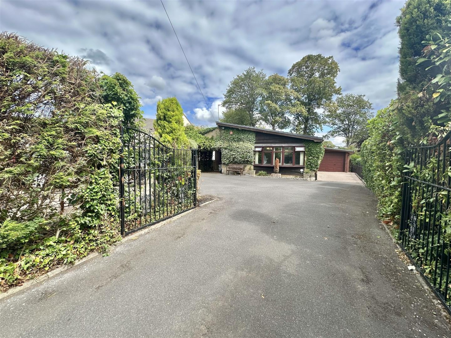 Images for Huddersfield Road, Liversedge