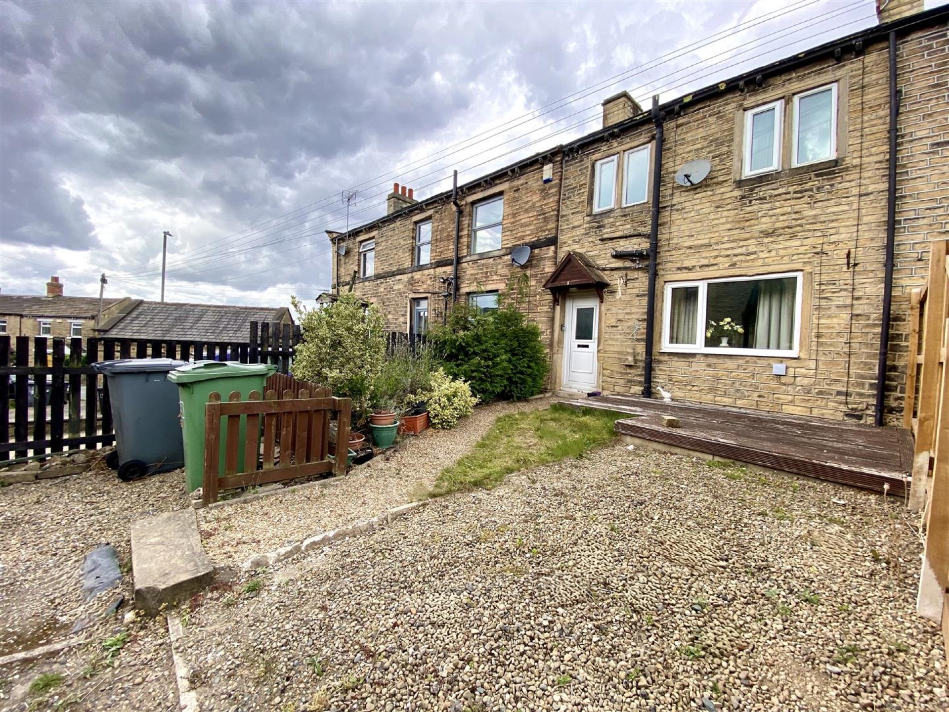 Images for Kirby Row, Huddersfield