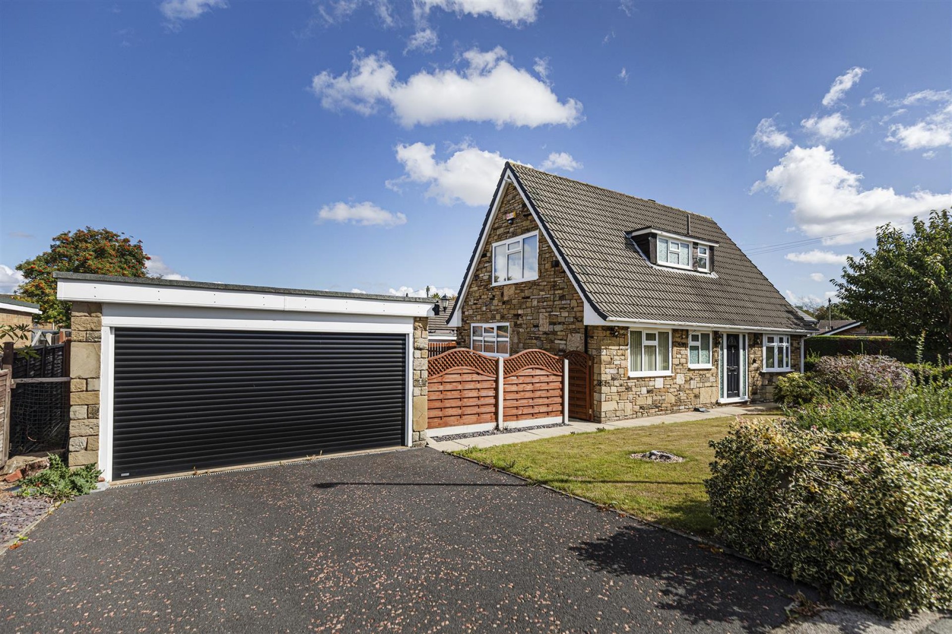 Images for Elm Court, Kirkburton, Huddersfield