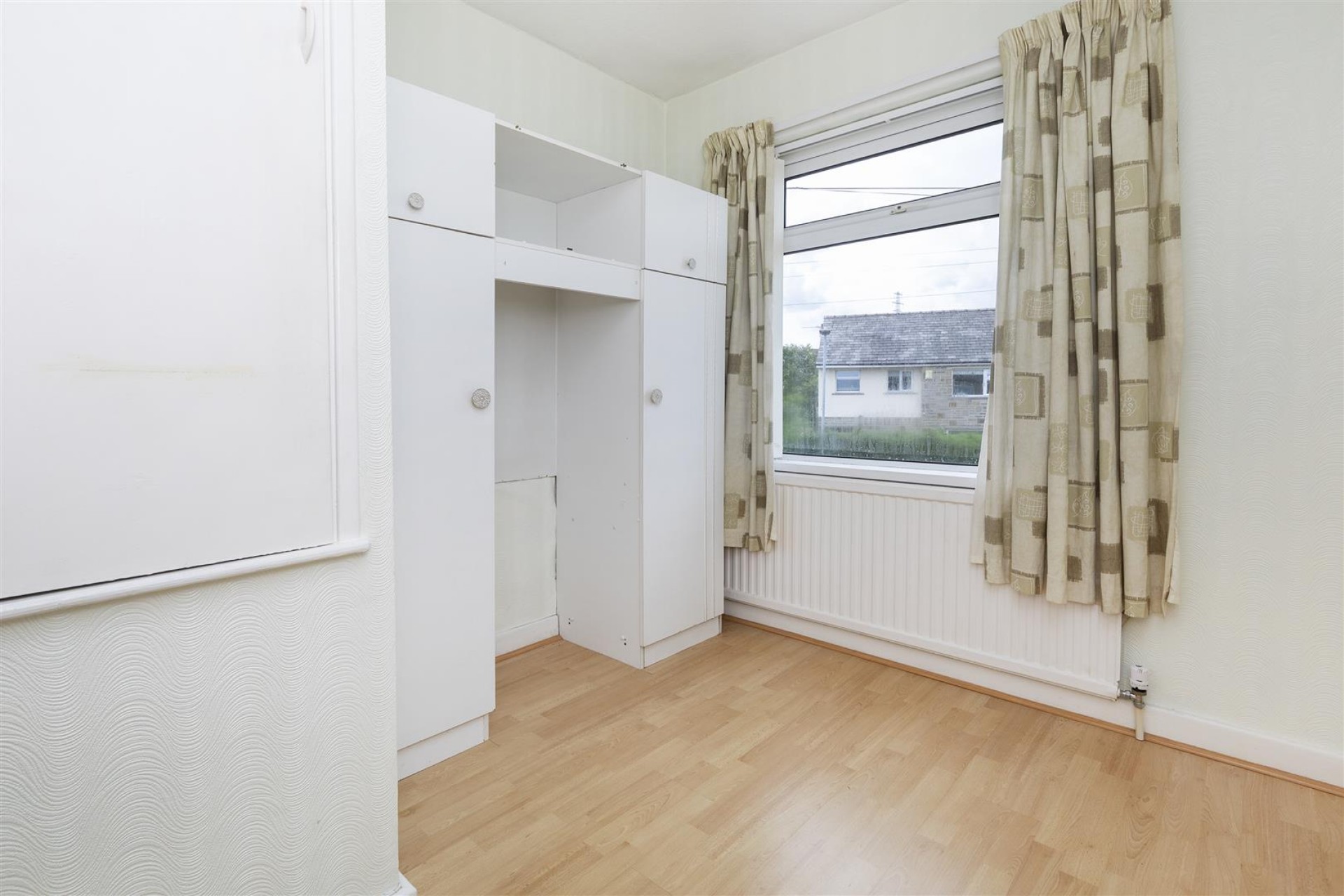 Images for Weatherhill Crescent, Huddersfield