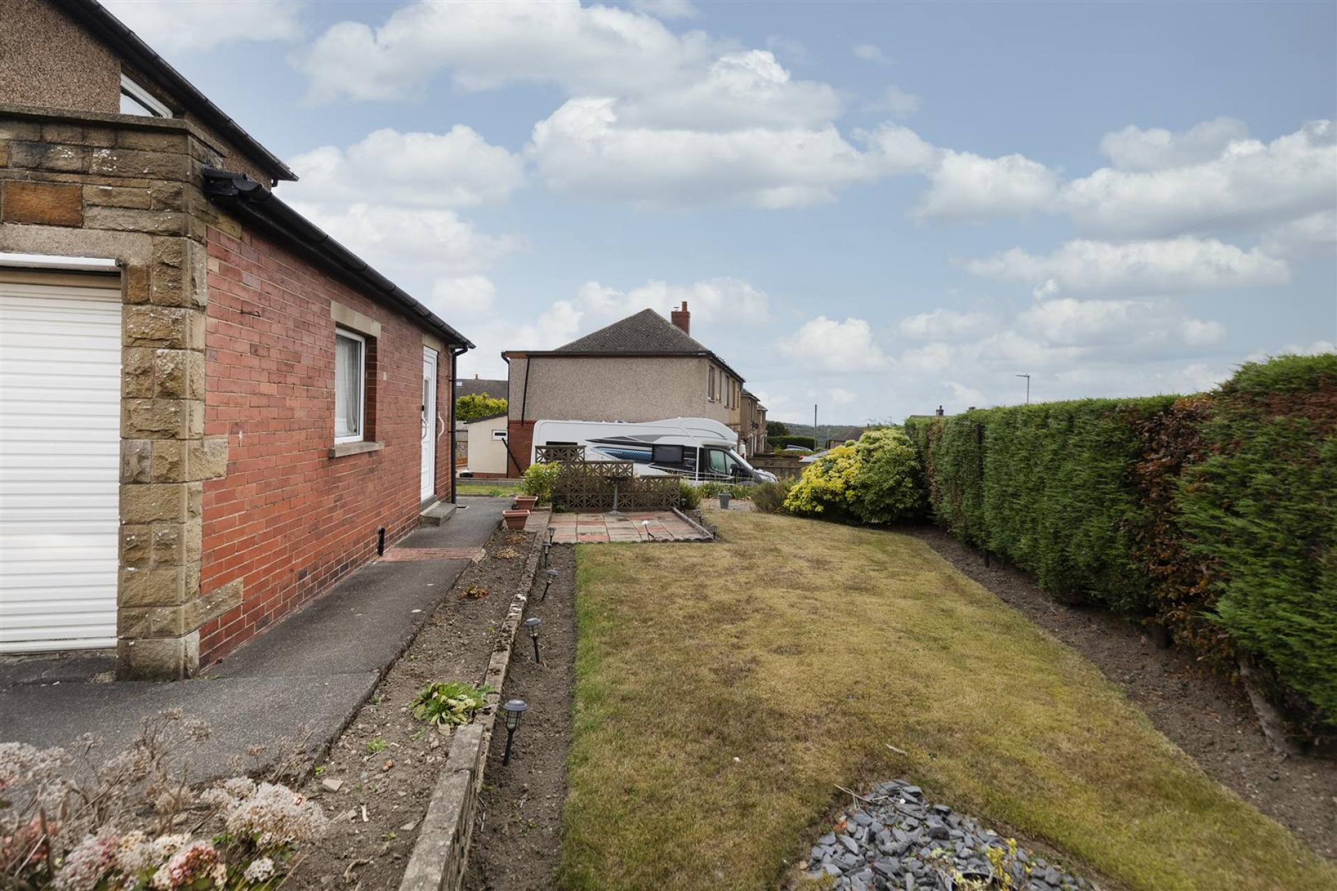 Images for Weatherhill Crescent, Huddersfield